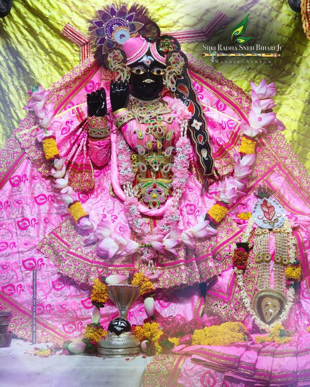 1080x1350 Shri Banke Bihari Ji Vrindavan on X