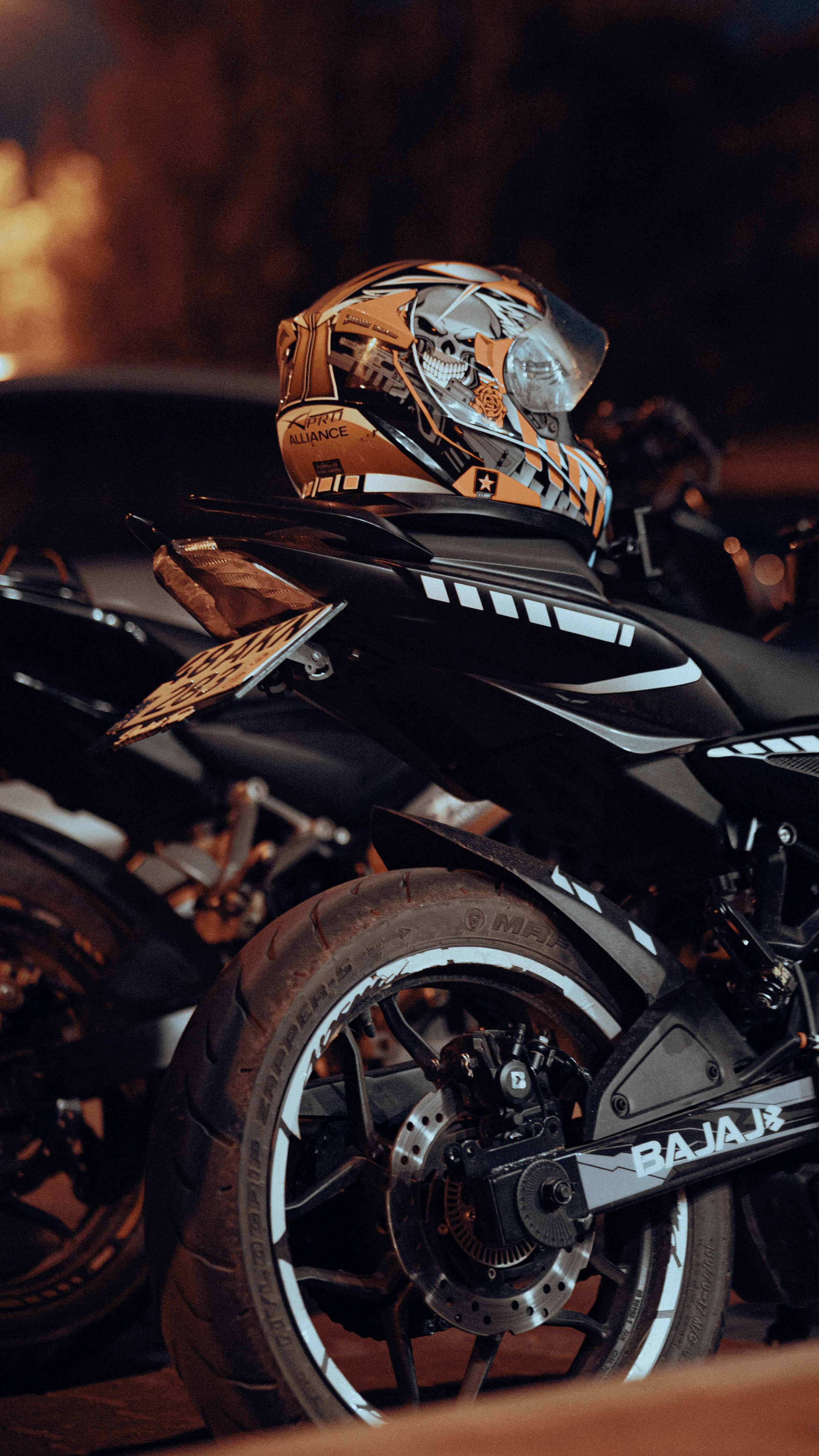 3164x5624 Helmet on Bajaj Motorcycle · Free Stock