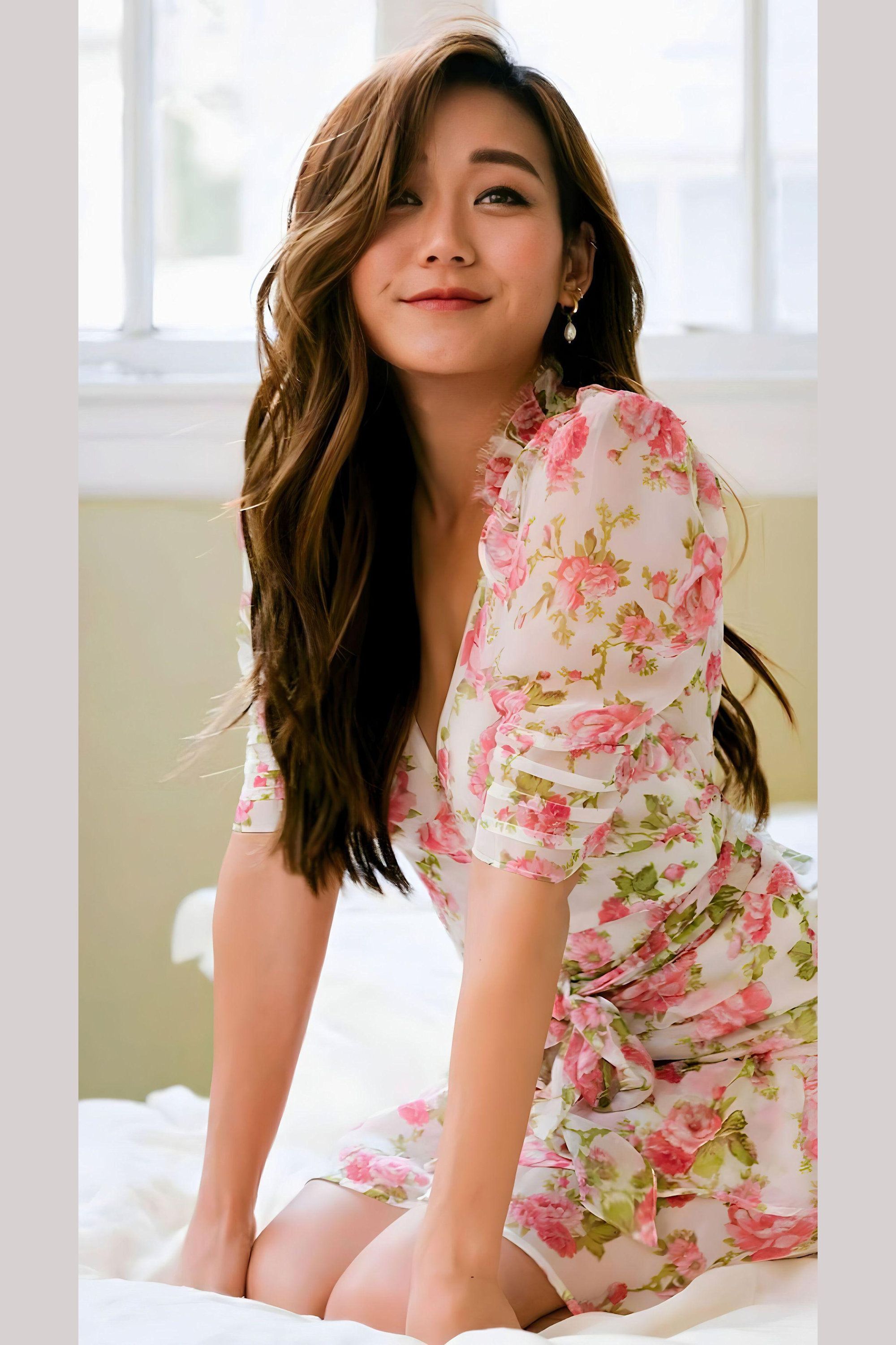 2000x3000 Karen Fukuhara