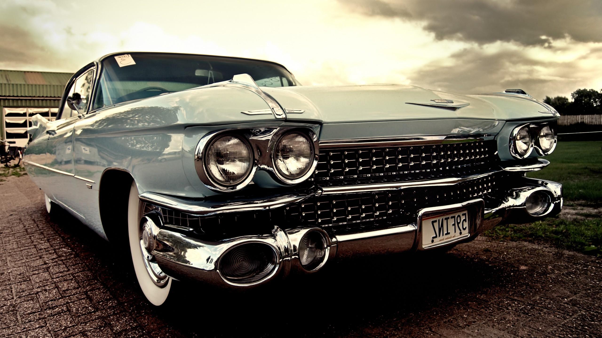 2560x1440 Cadillac Wallpaper
