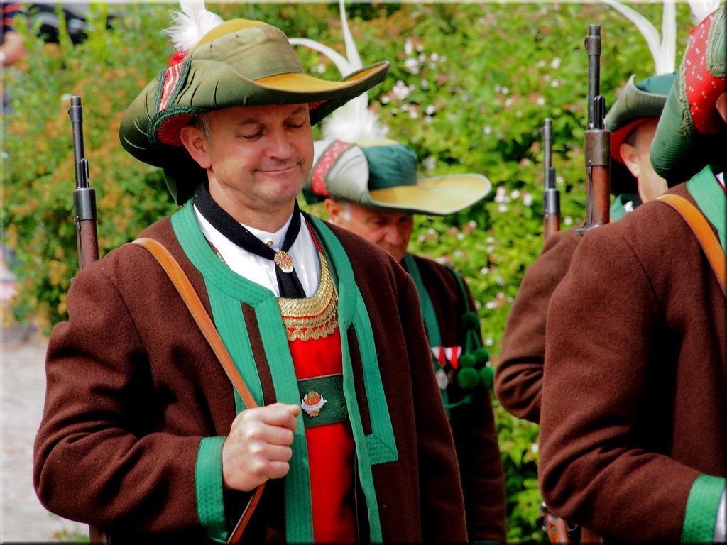 Lucky Man Wallpapers - Top Free Lucky Man Backgrounds - WallpaperAccess