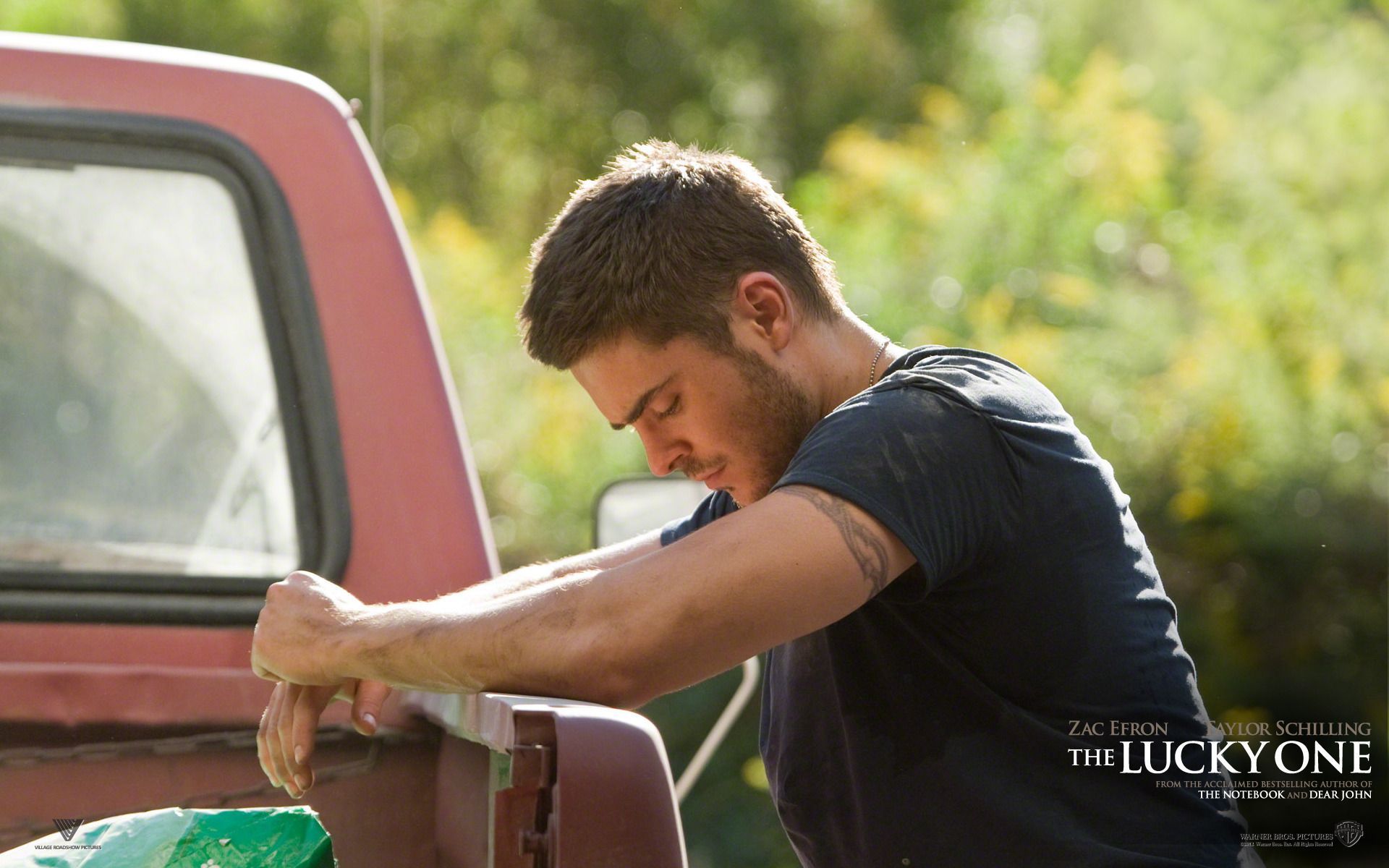 1920x1200 Zac Efron in The Lucky One HD Wallpaper