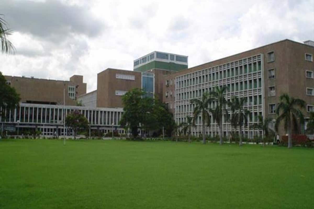 1200x800 Two Lucknow doctors appointed director
