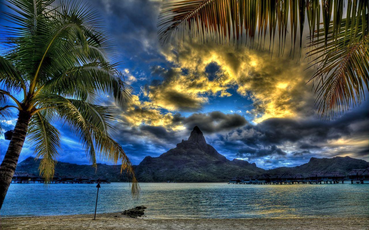1280x800 Bora Bora beach sunset. French Polynesian.no shoes, no