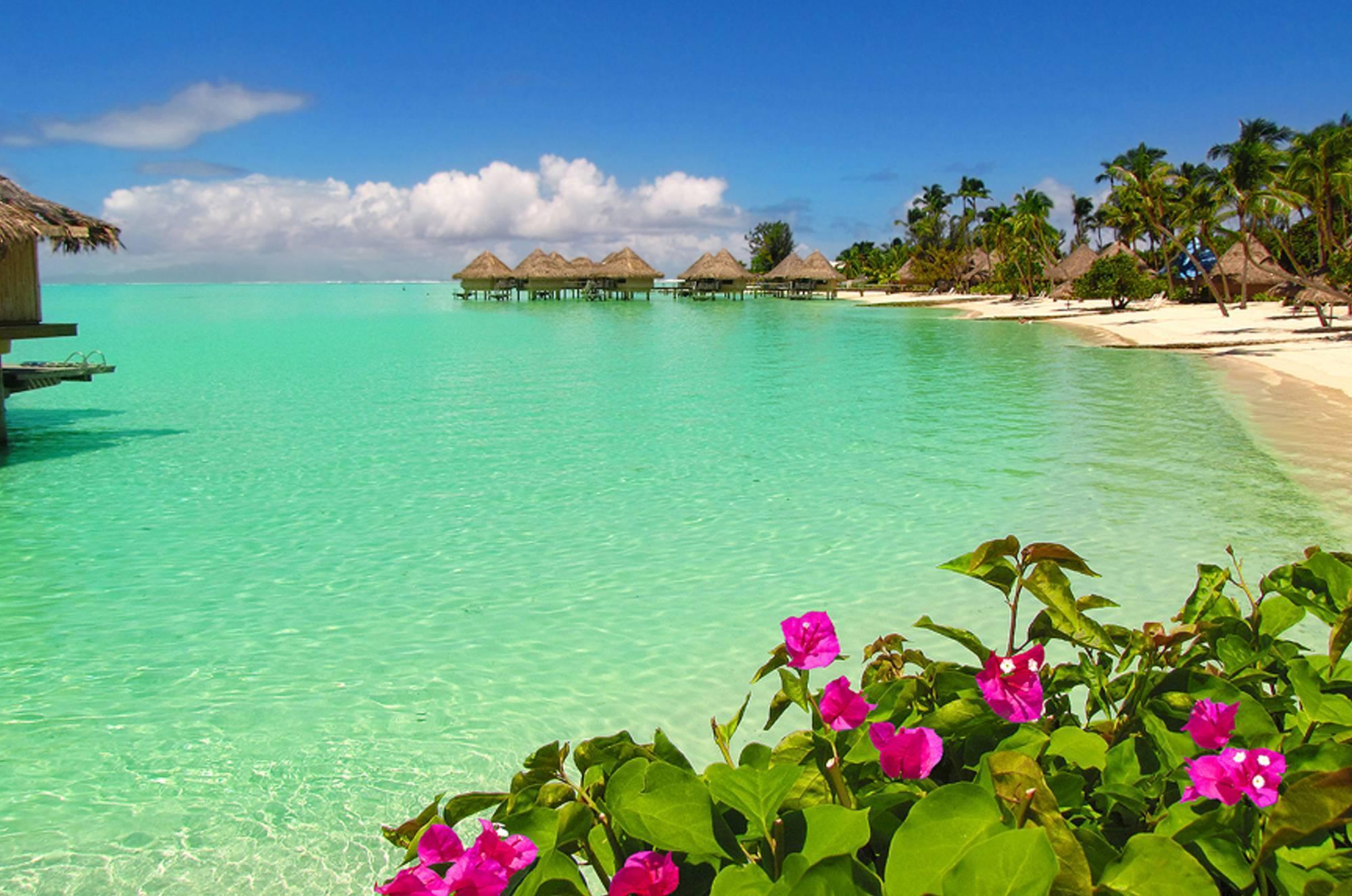 2000x1326 Bora Bora Beach Water Bungalows HD desktop wallpaper