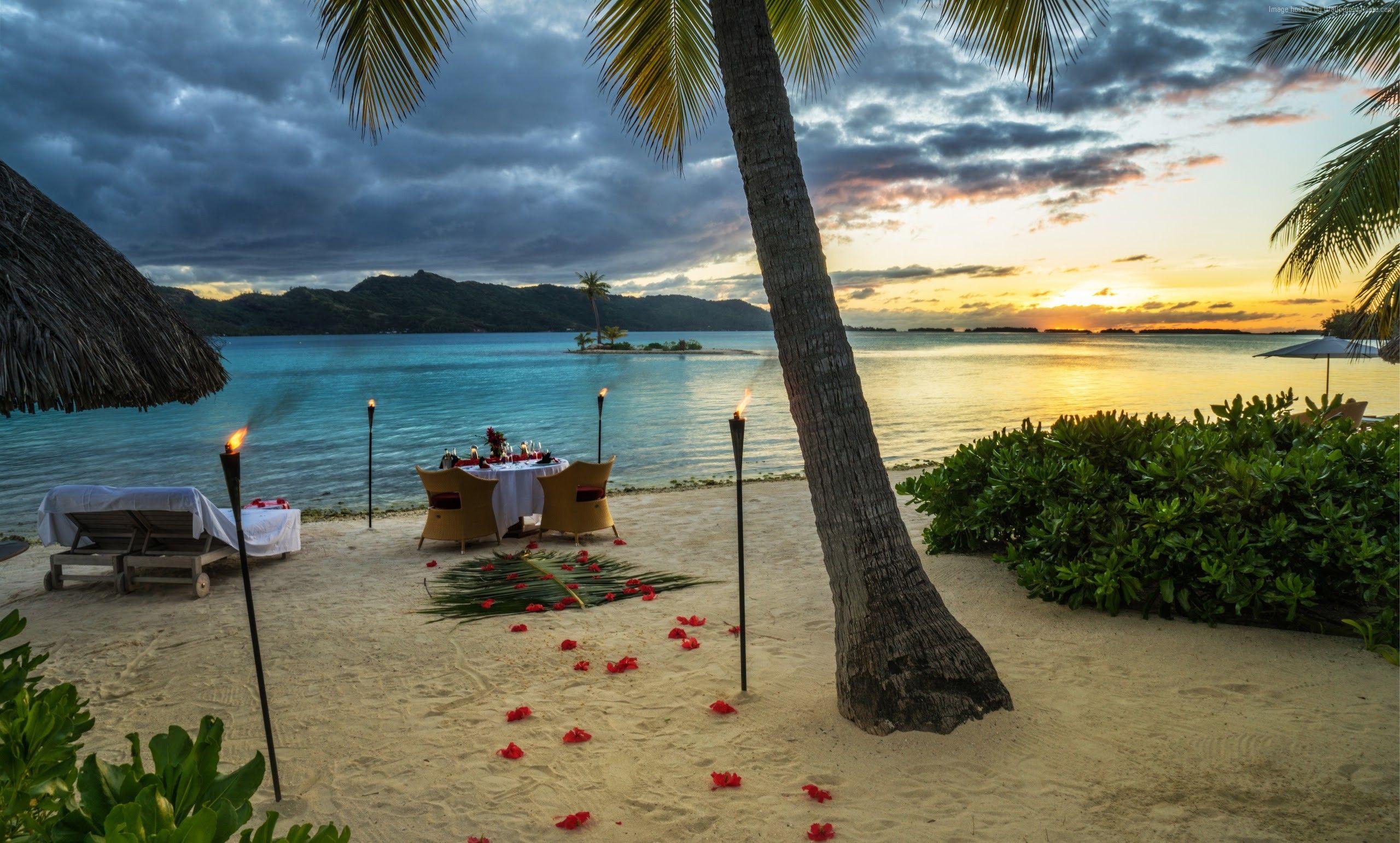 2560x1542 French Polynesia background HD (2019)