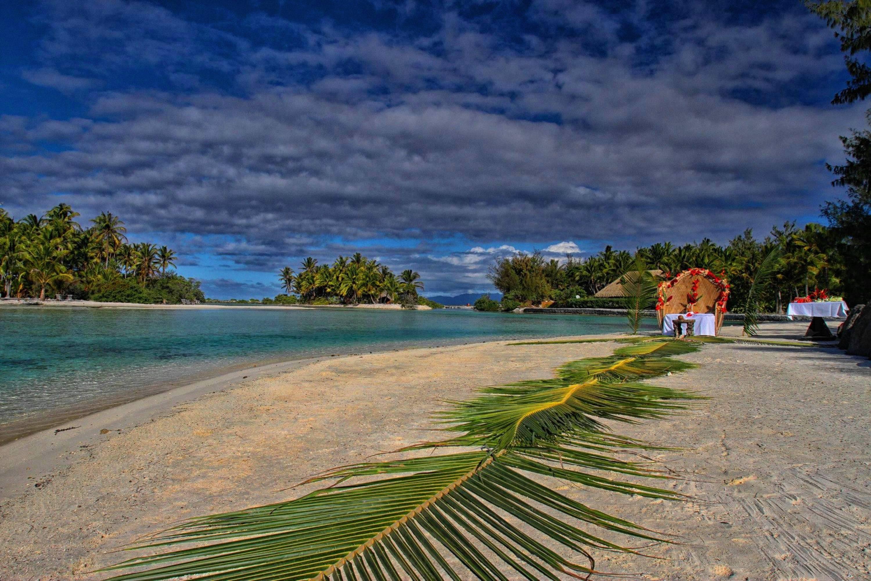 3000x2001 Beach in Bora Bora HD desktop wallpaper : Widescreen : High