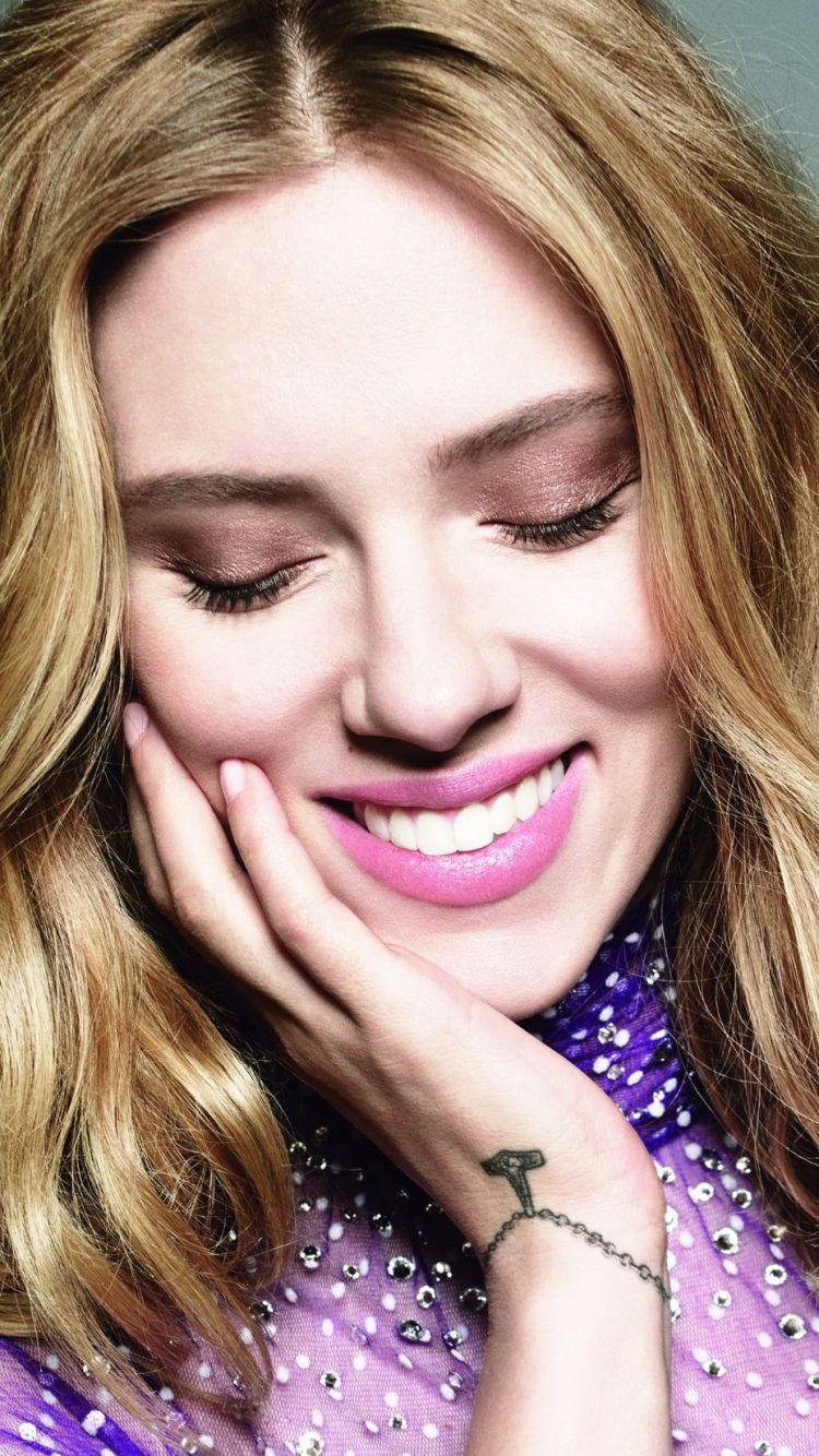 750x1334 Celebrity Scarlett Johansson (750x1334) Wallpaper