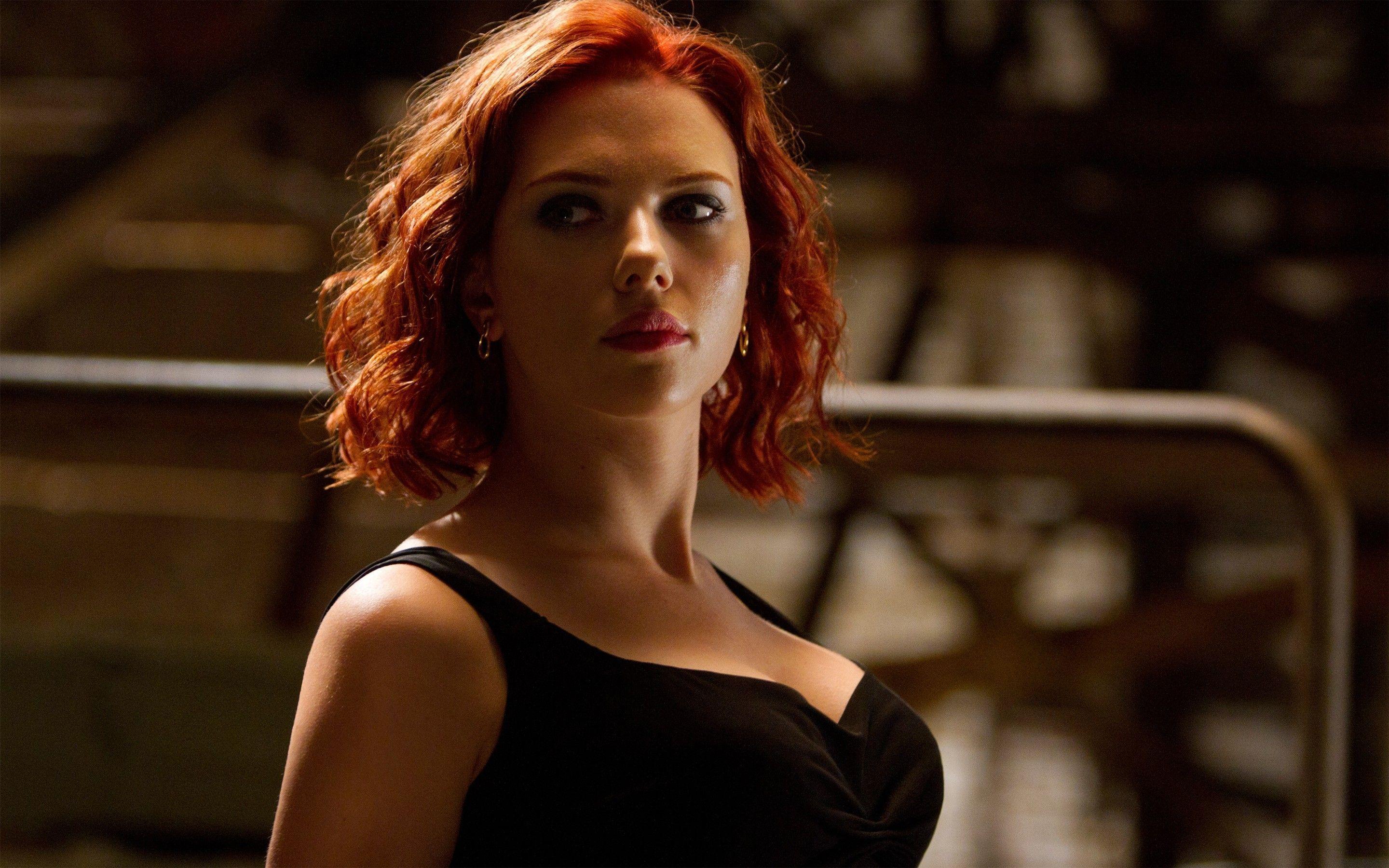 2880x1800 Scarlett Johansson Avengers Wallpaper