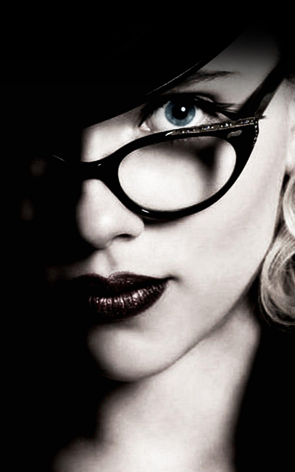 1000x1600 Scarlett Johansson Mobile Wallpaper