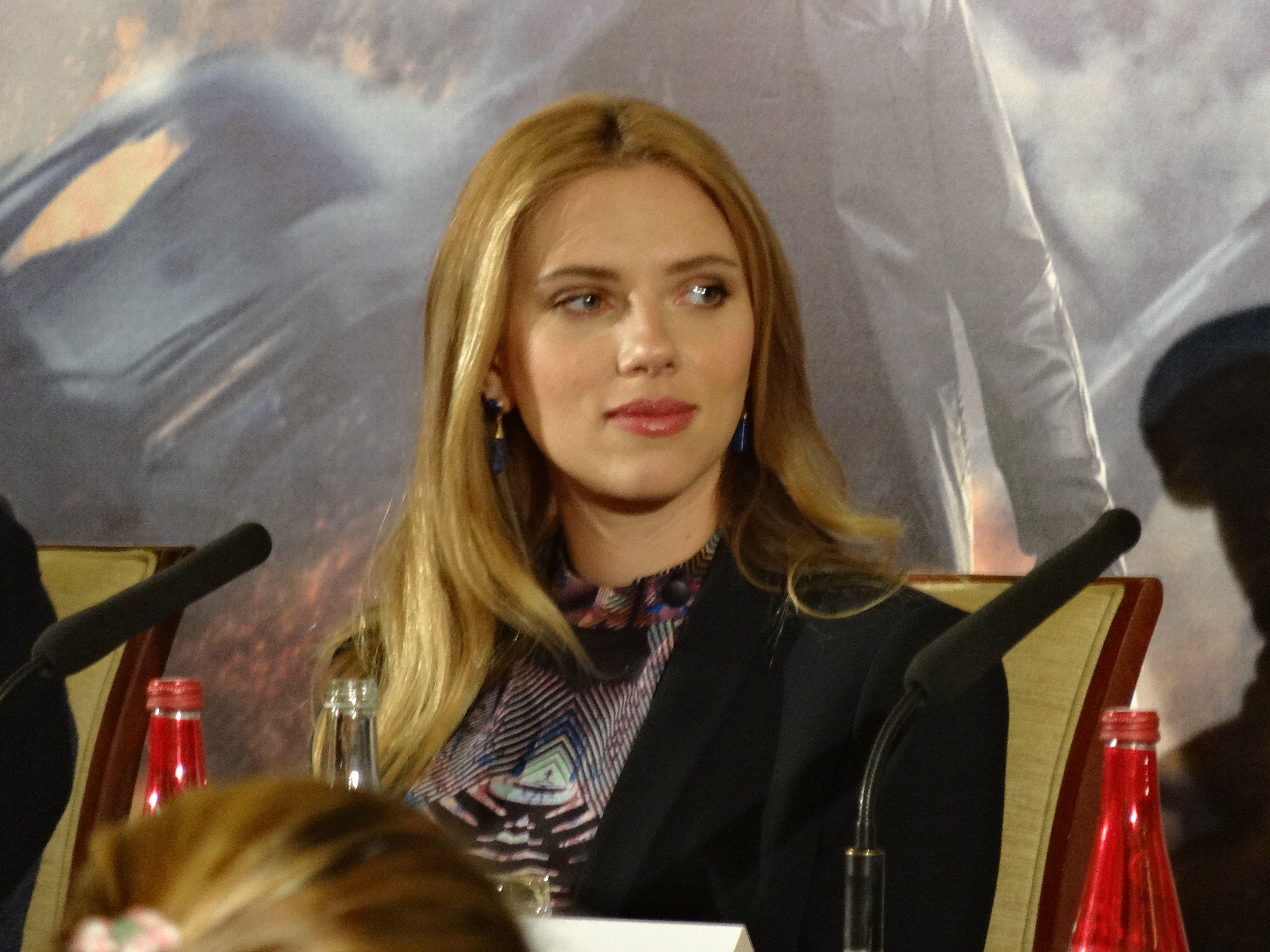 4896x3672 Scarlett Johansson America 2 press conference