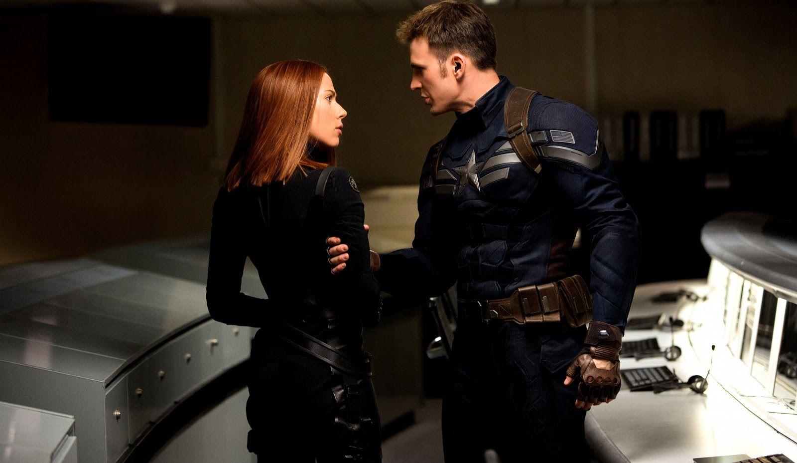 1600x929 Scarlett Johansson In Captain America Wallpaper