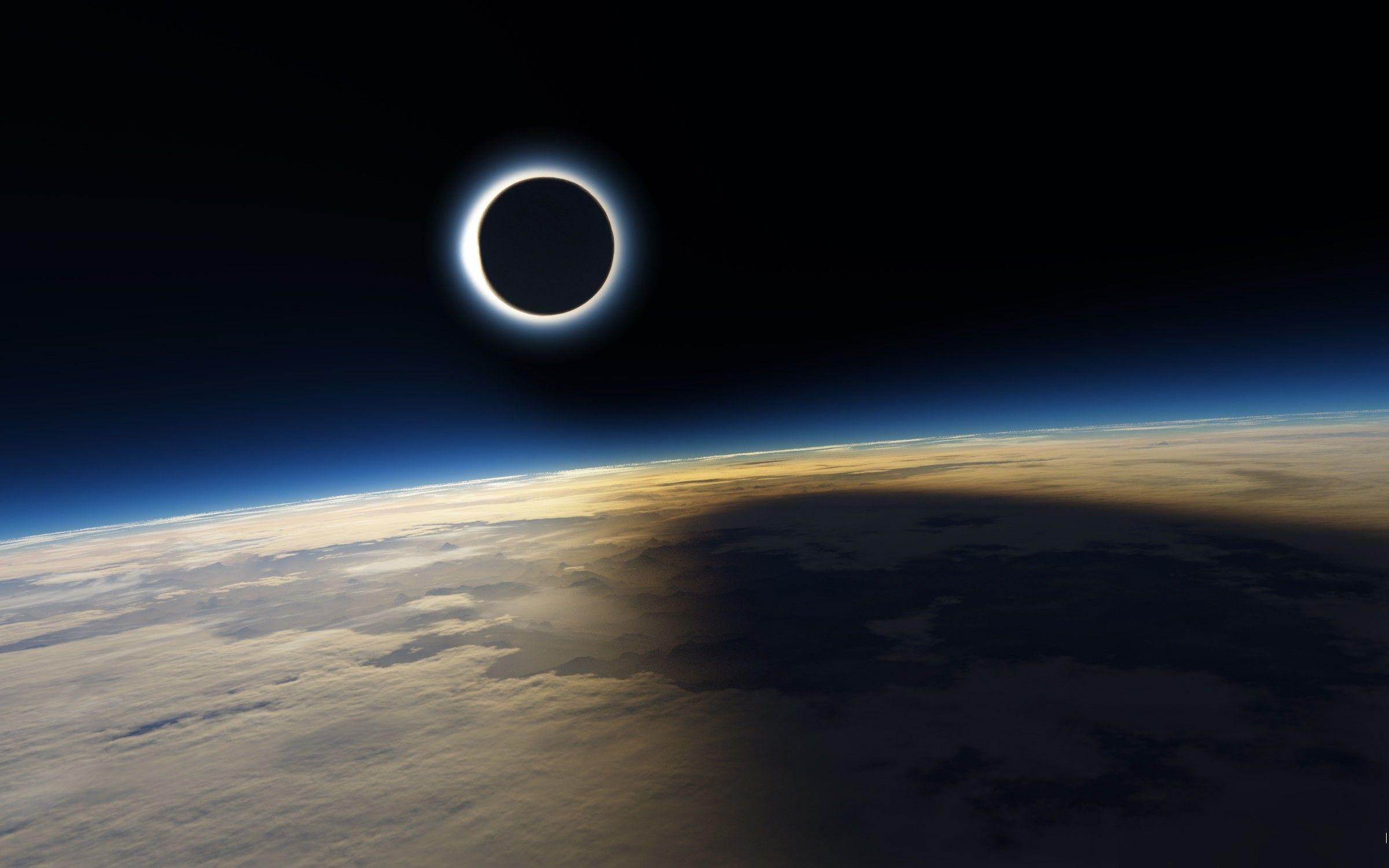 2400x1500 Solar Eclipse Wallpaper