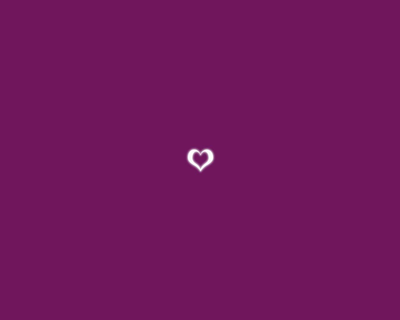1280x1024 Purple heart desktop PC and Mac wallpaper