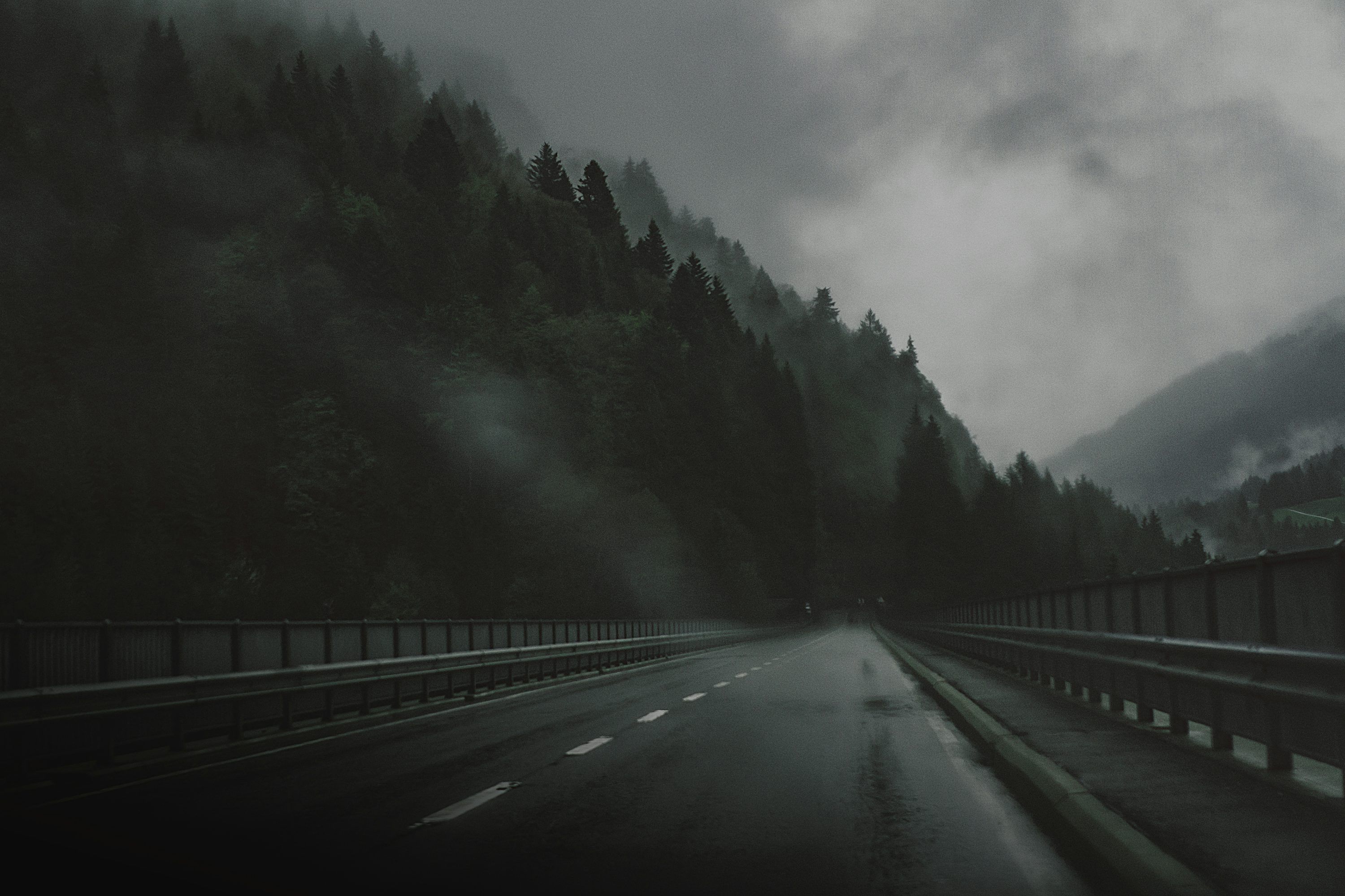 3000x2000 Rain Alone Picture. Download