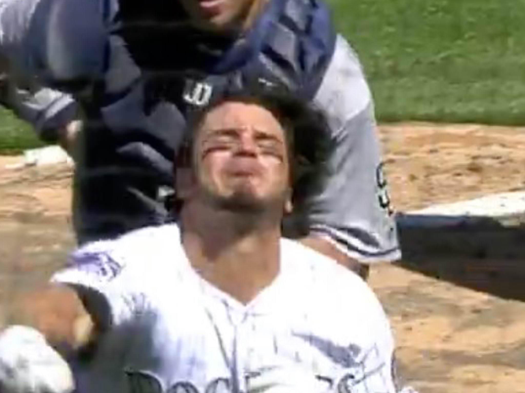 2048x1536 Nolan Arenado charges the mound after Luis Perdomo throws at