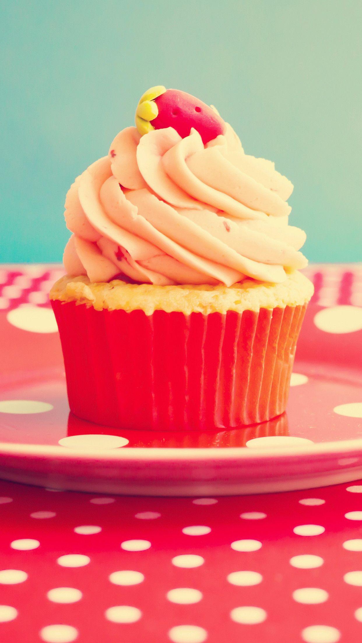 1242x2208 Pink CuPCake Wallpaper