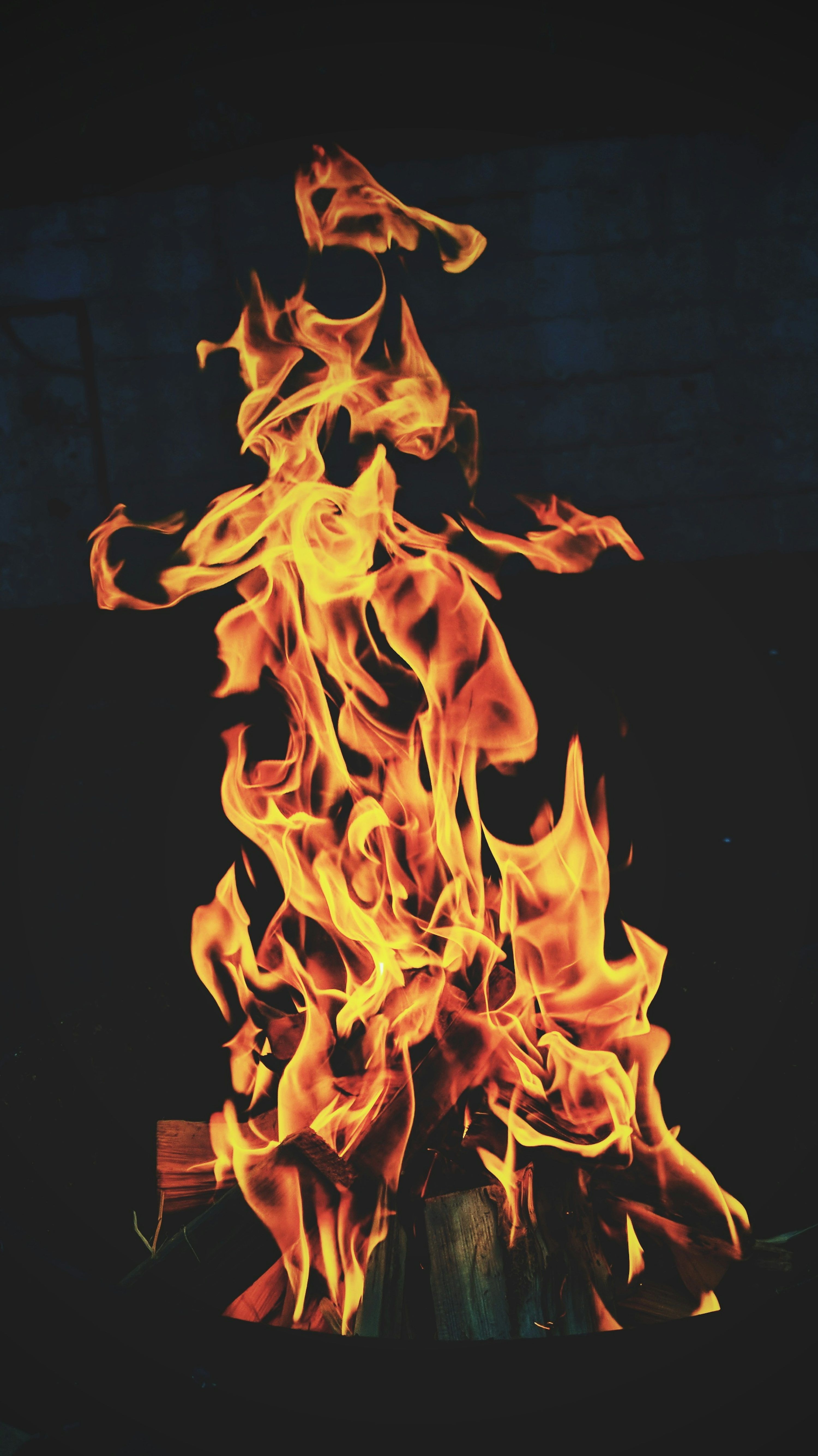 3000x5339 Dark Fire Picture. Download