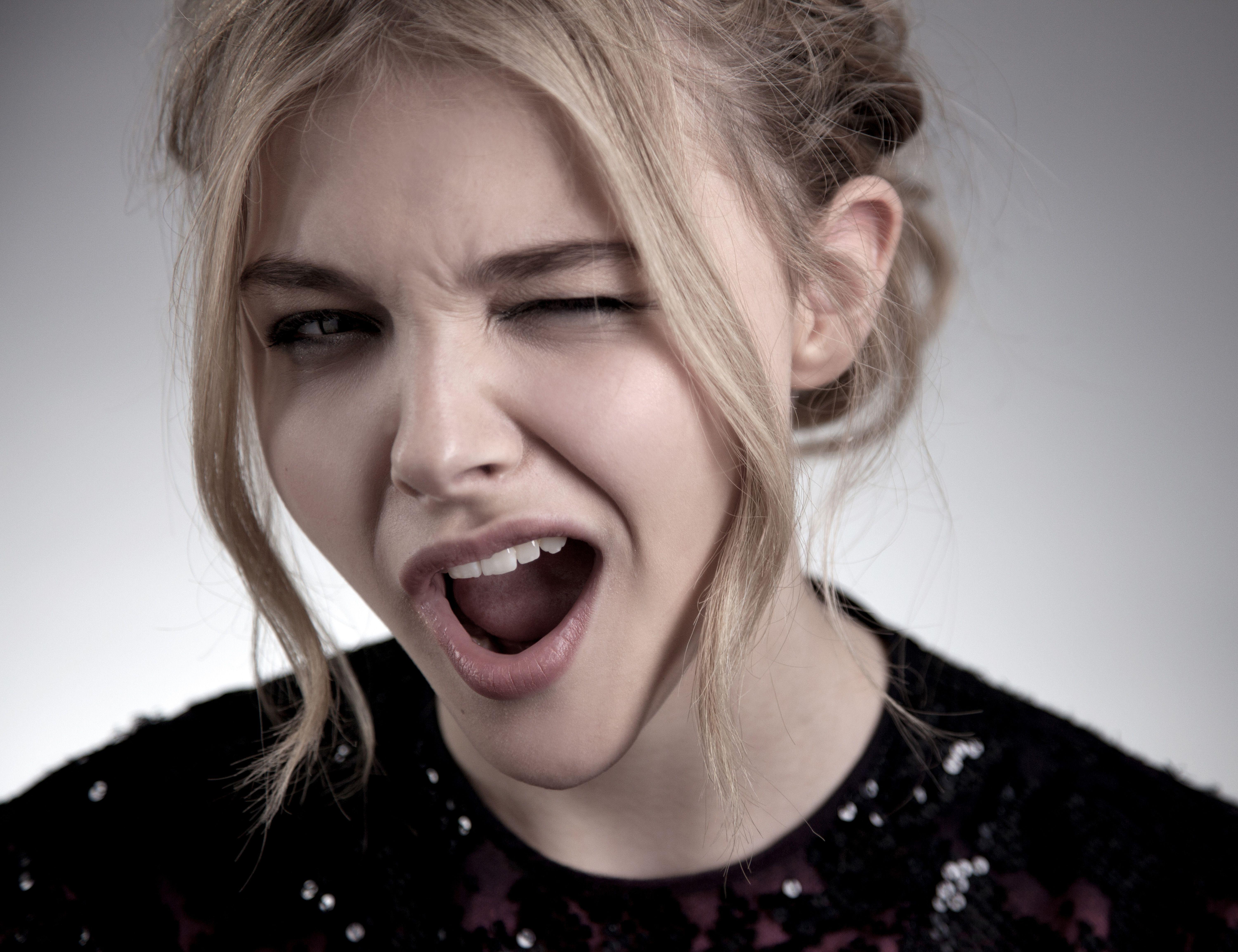 6000x4615 Chloë Grace Moretz HD Wallpaper