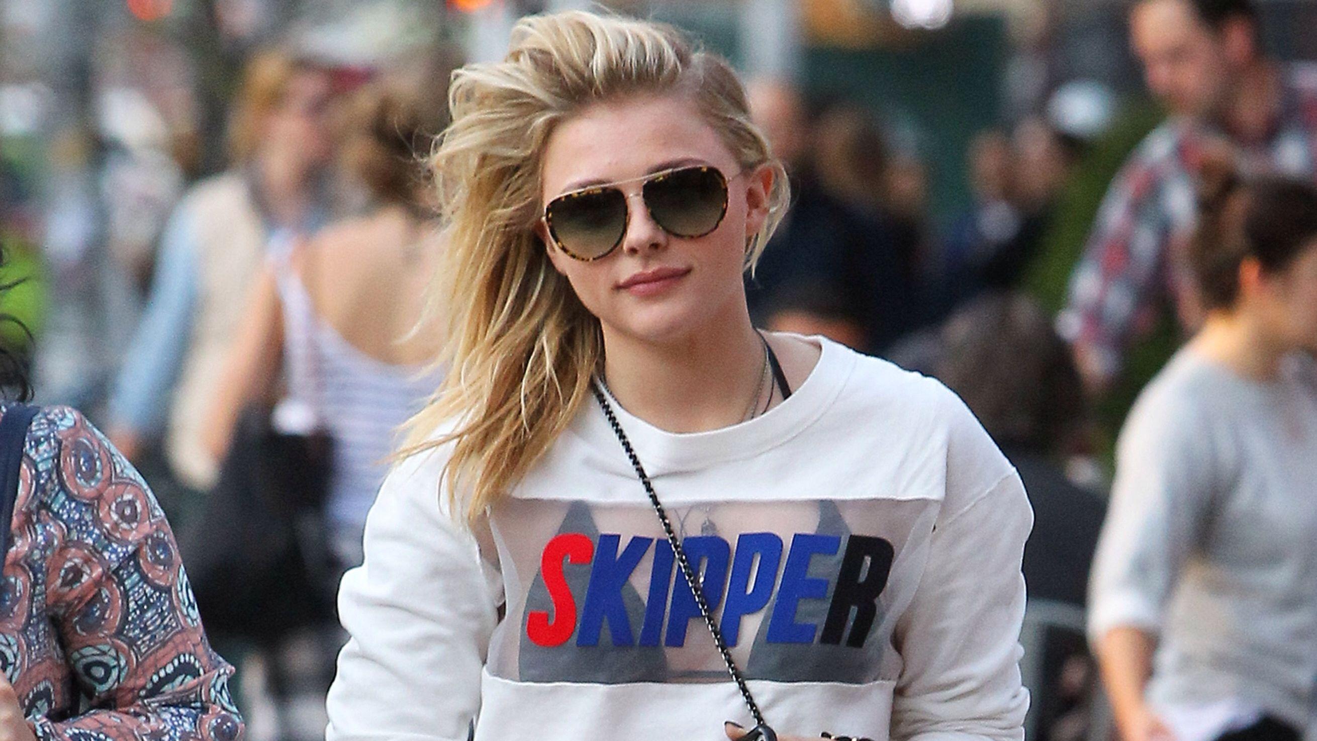 2620x1474 Beautiful Chloë Grace Moretz Awesome HD Picture, Wallpaper