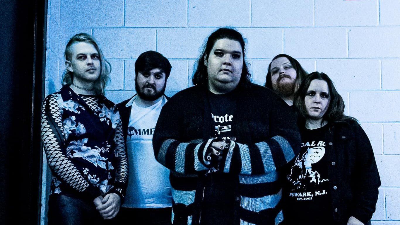 1366x768 SONG REVIEW: Sister Sleep