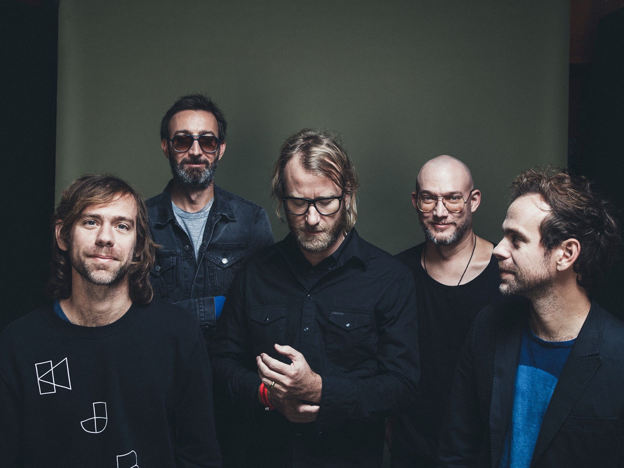 2048x1536 The National: Sleep Well Beast. A
