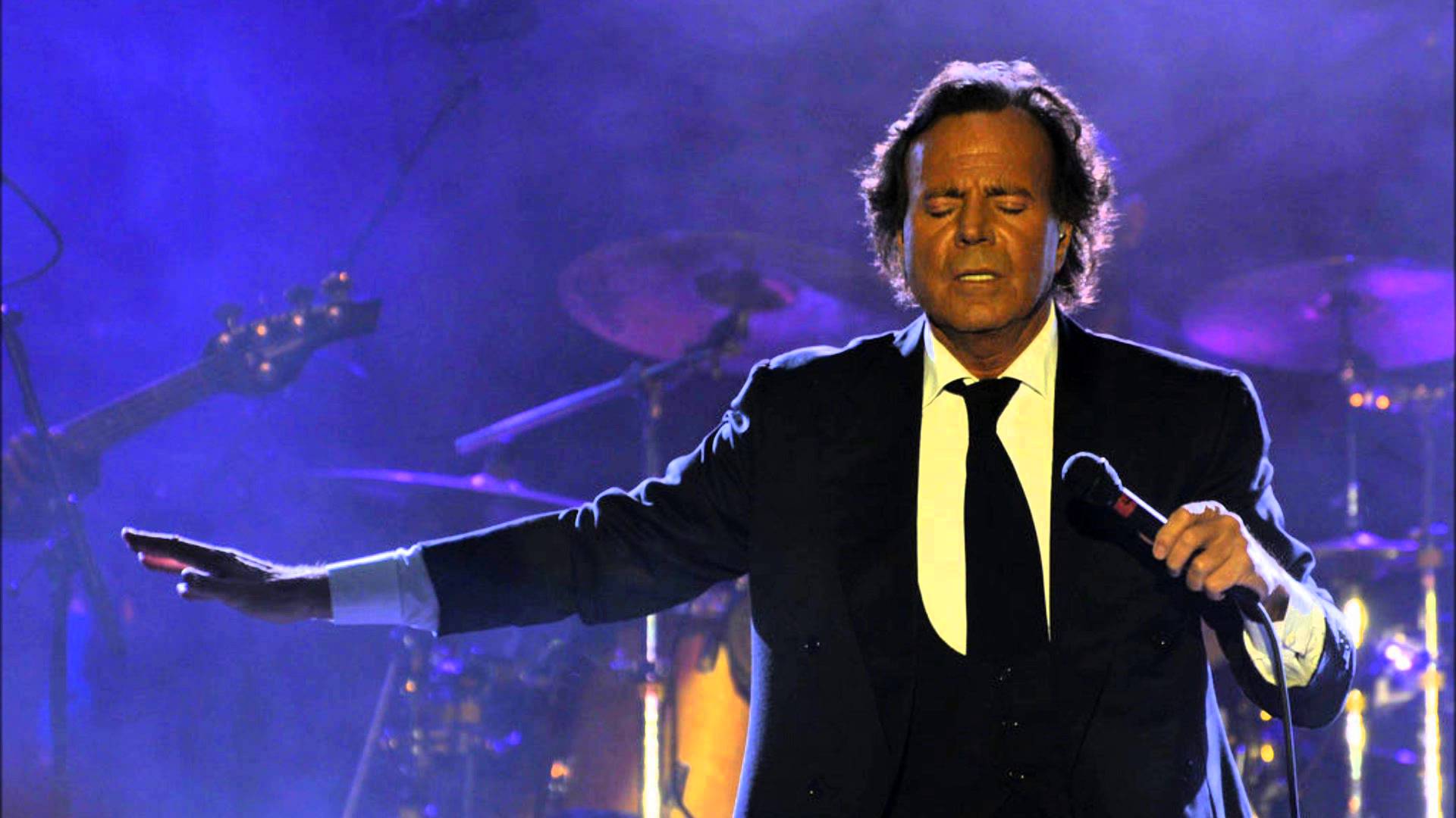 1920x1080 Julio Iglesias: “Ante el público tengo
