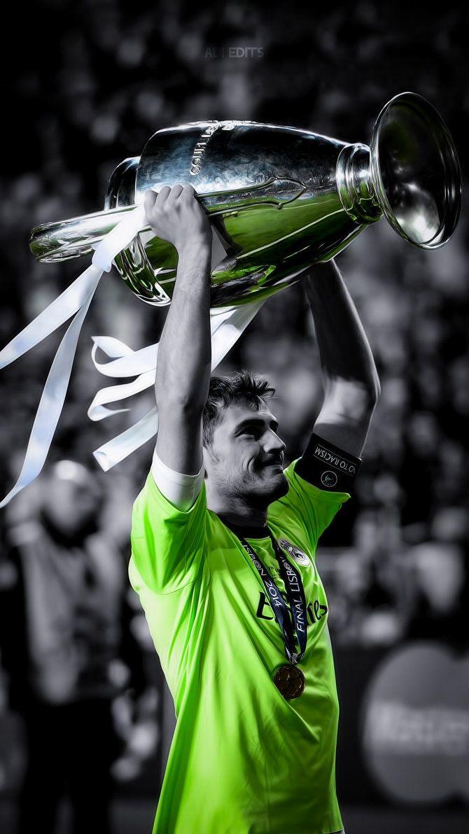 670x1192 Awesome Iker Casillas Wallpaper HD