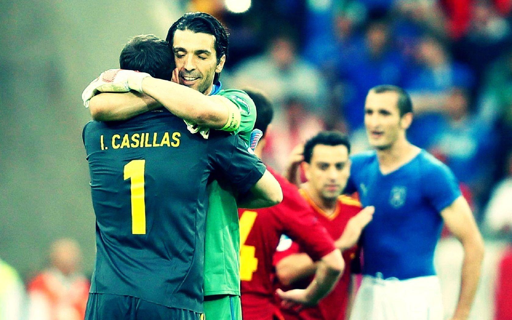 1680x1050 Gianluigi Buffon And Iker Casillas wallpaper