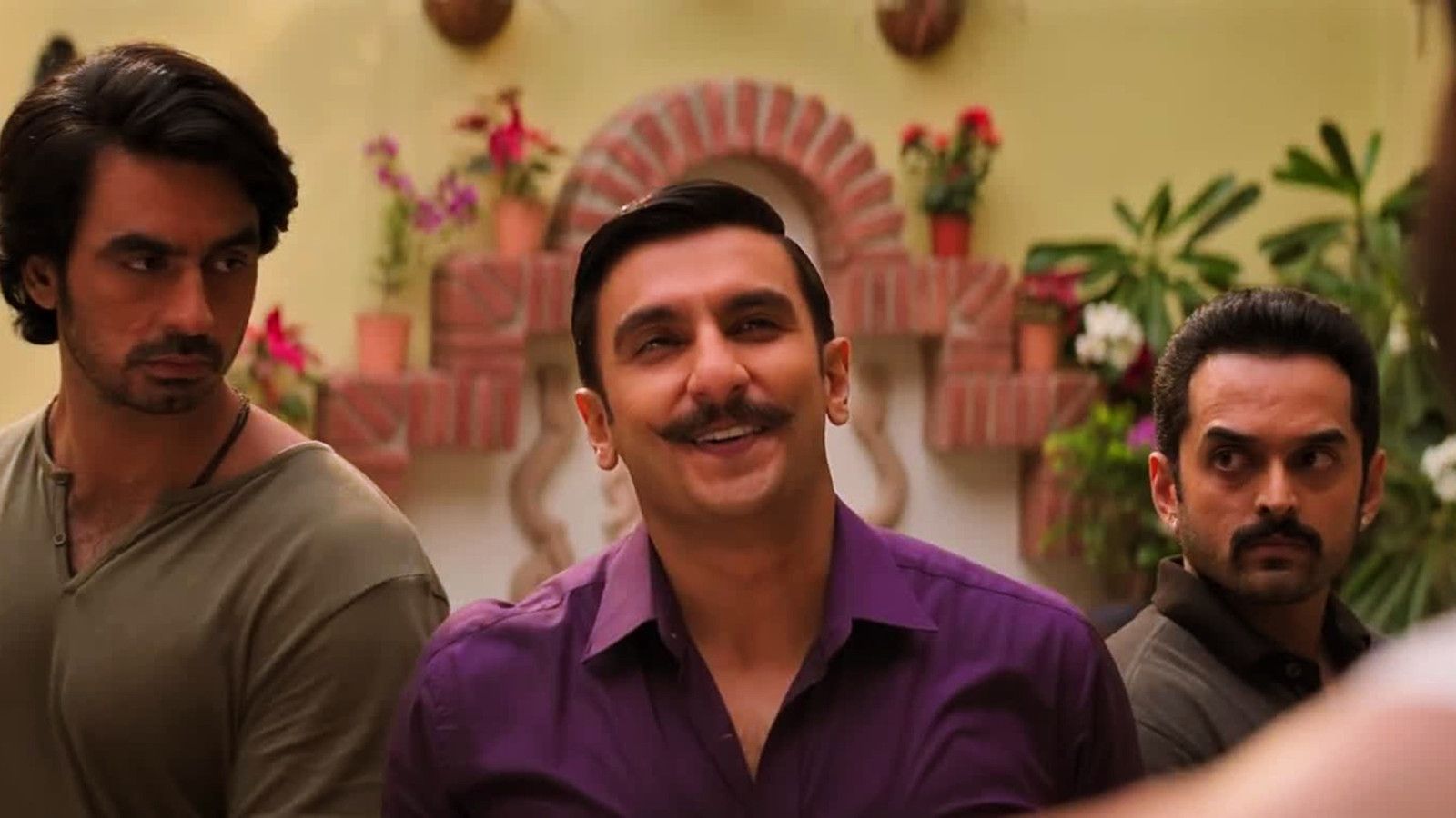 1600x900 Ranveer Singh Simmba High Definition