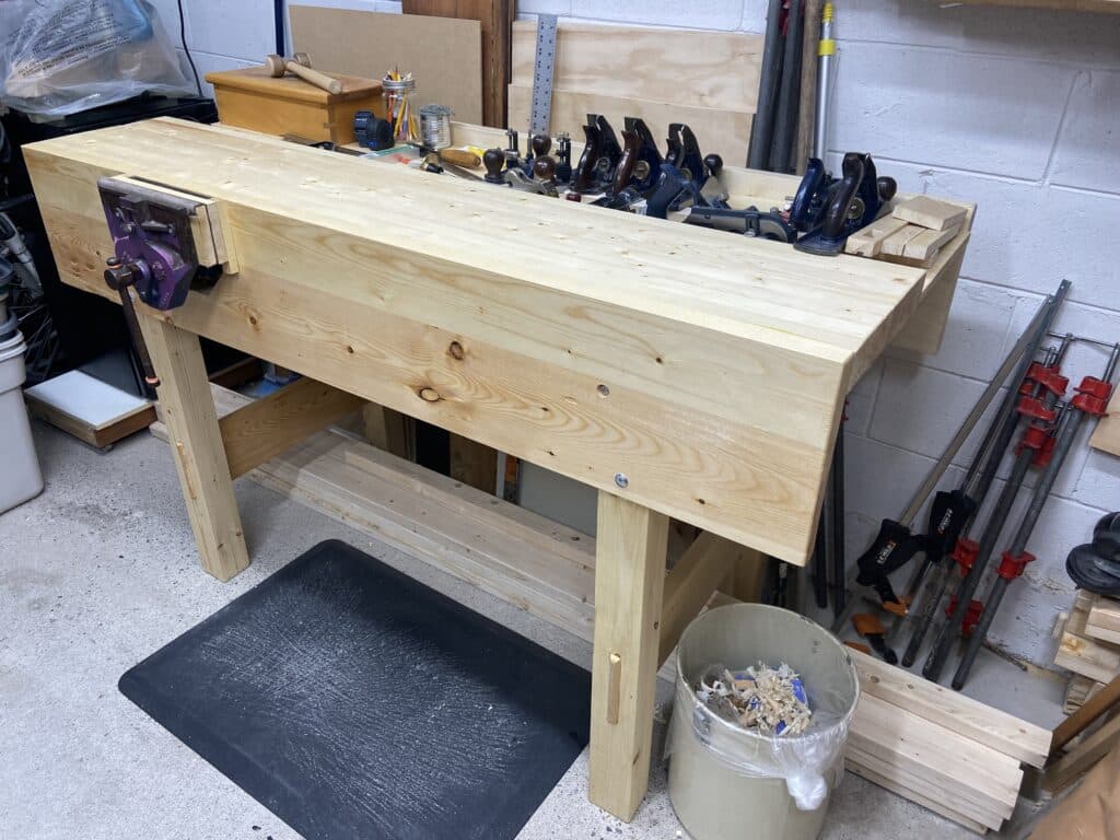 1024x768 Workbench Gallery