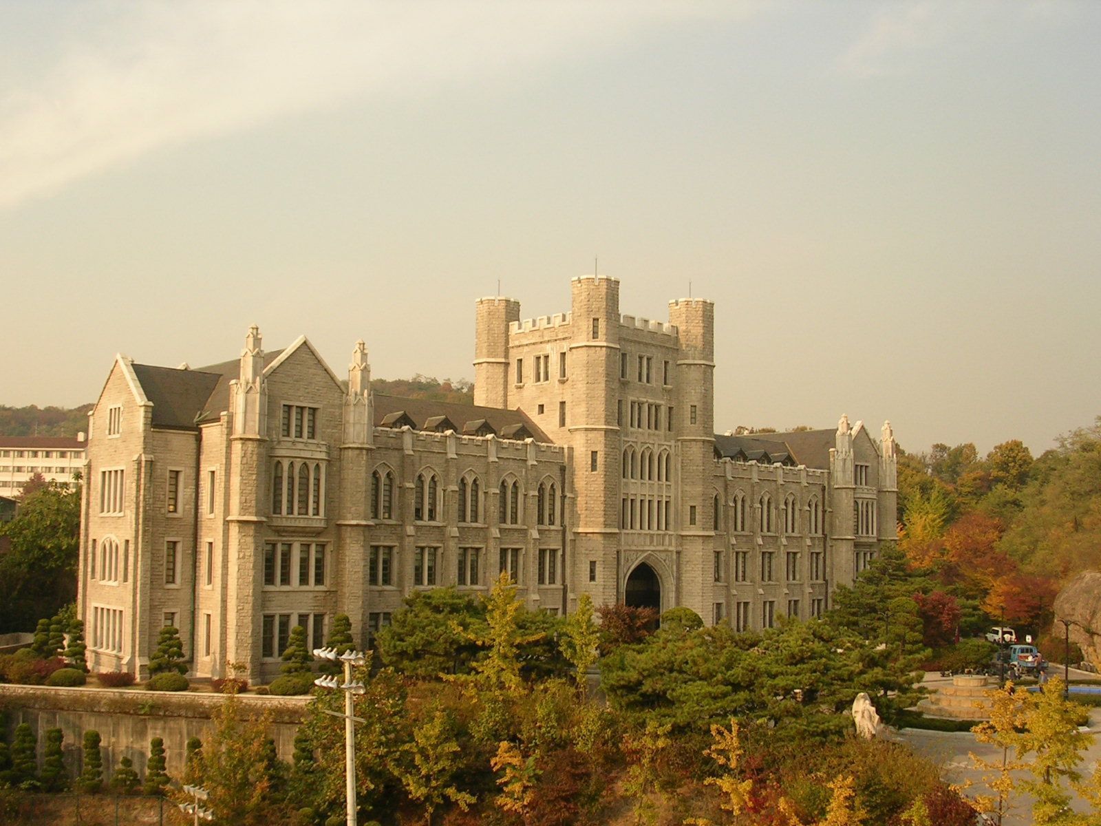 1600x1200 SKY/스카이. Your University Guide