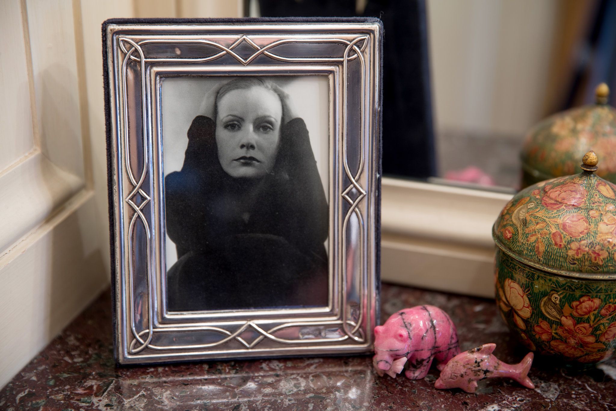 2048x1365 Greta Garbo's East Side Co Op Goes