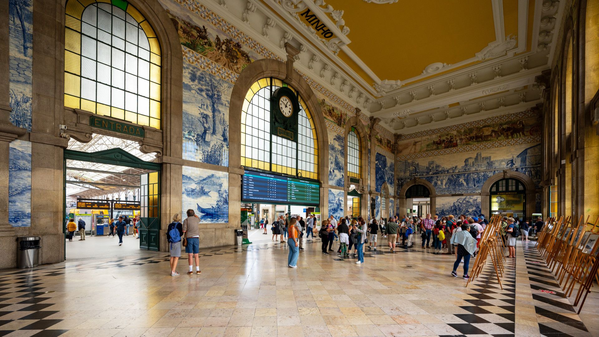 1920x1080 Sao Bento train station / Porto