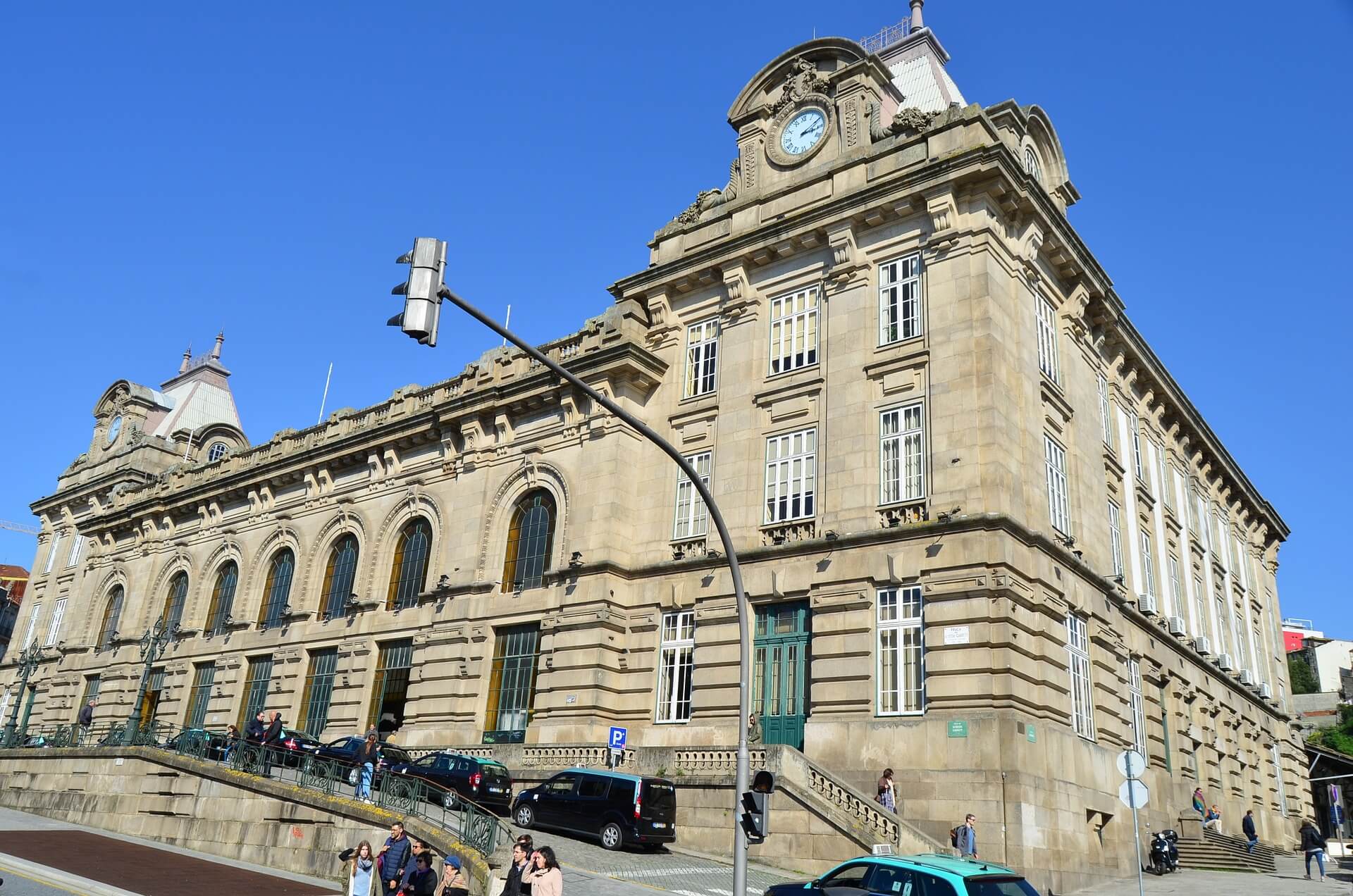 1920x1272 São Bento Train Station: historical