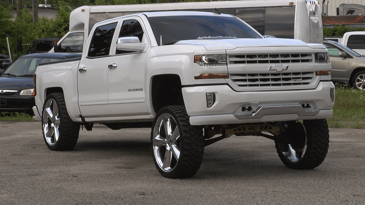1280x720 Squatted truck owners fear ban