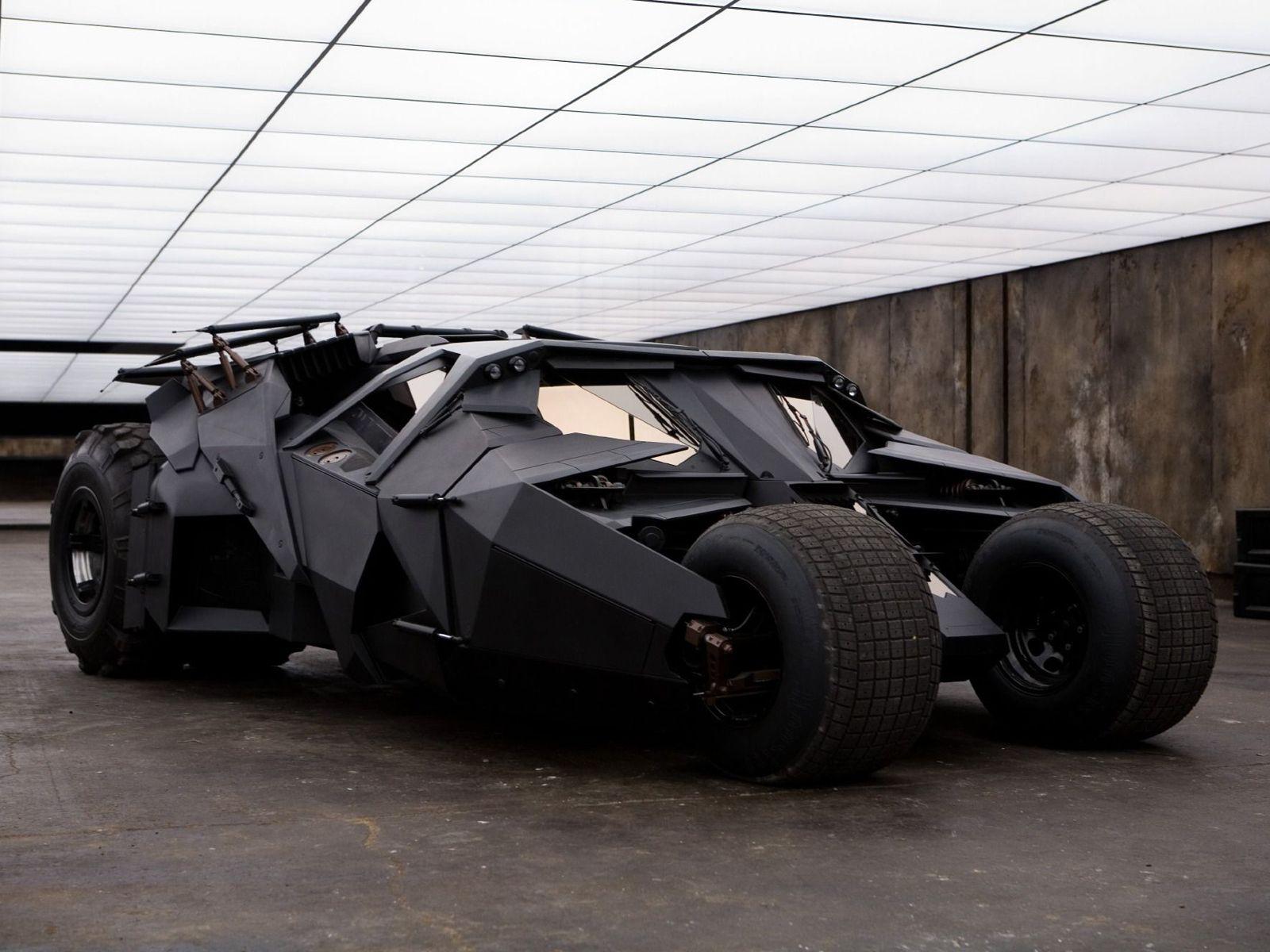 1600x1200 Batmobile the Tumbler '2005 Wallpaper