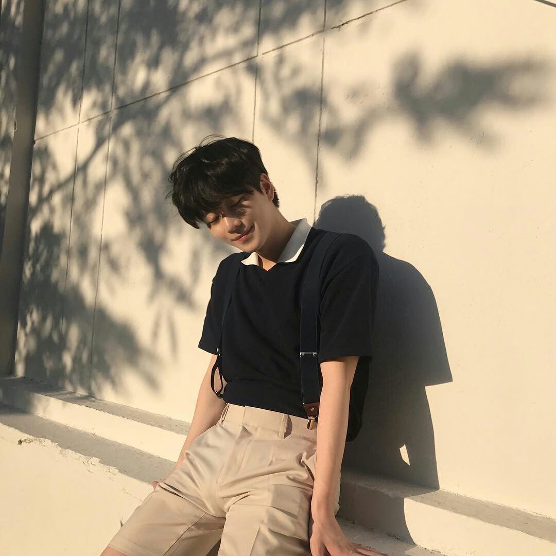 1080x1080 Aesthetic Korean Boy Wallpaper