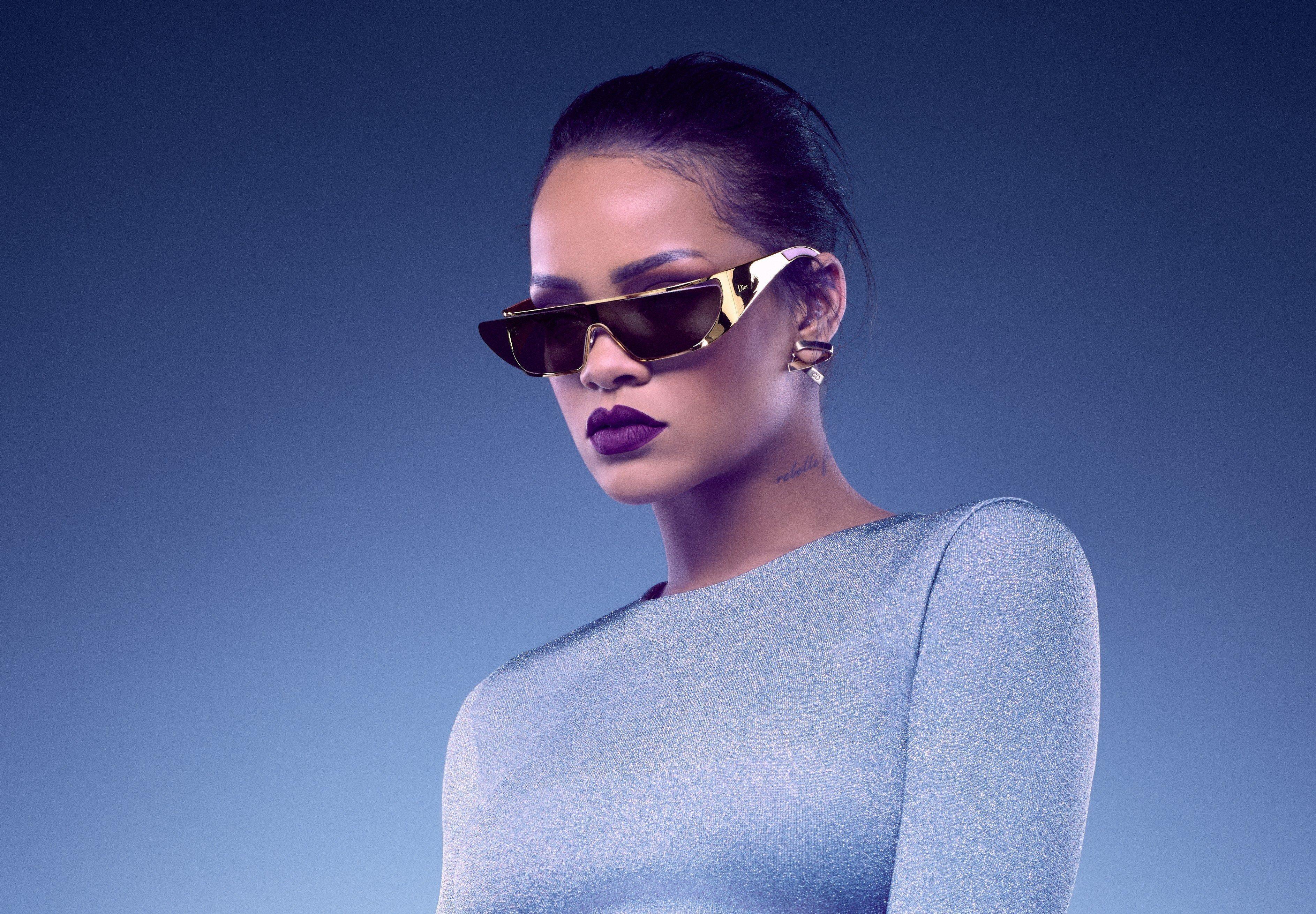 3773x2620 rihanna 4k download free pc wallpaper HD. Bans