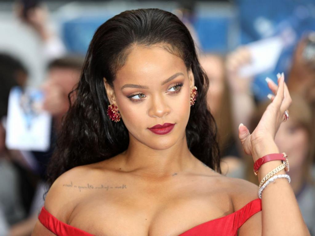 1024x768 Rihanna Wallpaper 26 X 800