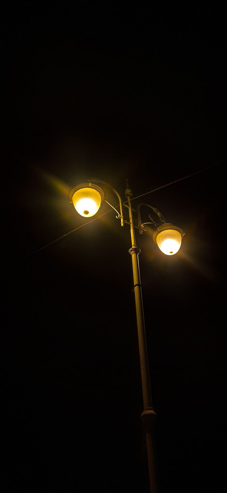 736x1596 Street light Wallpaper iphone