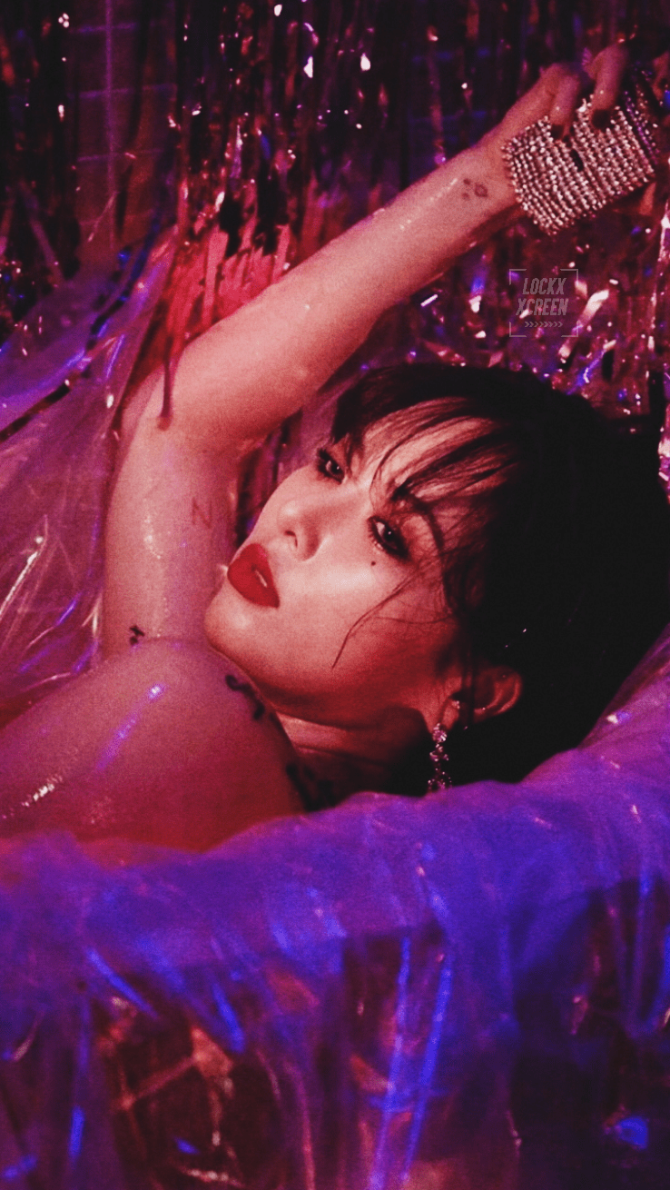 738x1310 hyuna wallpaper