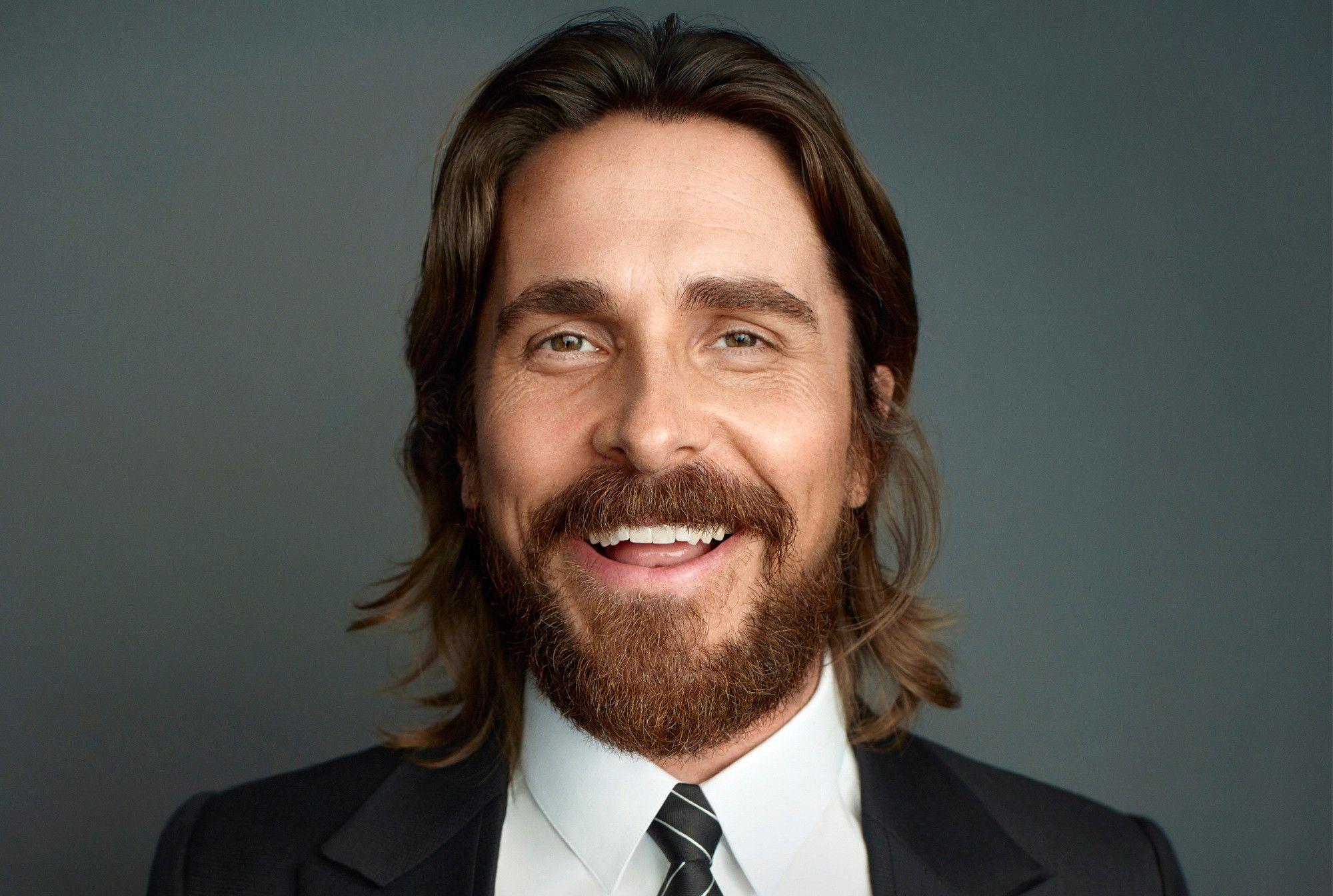2000x1344 actor christian bale beards Wallpaper HD / Desktop