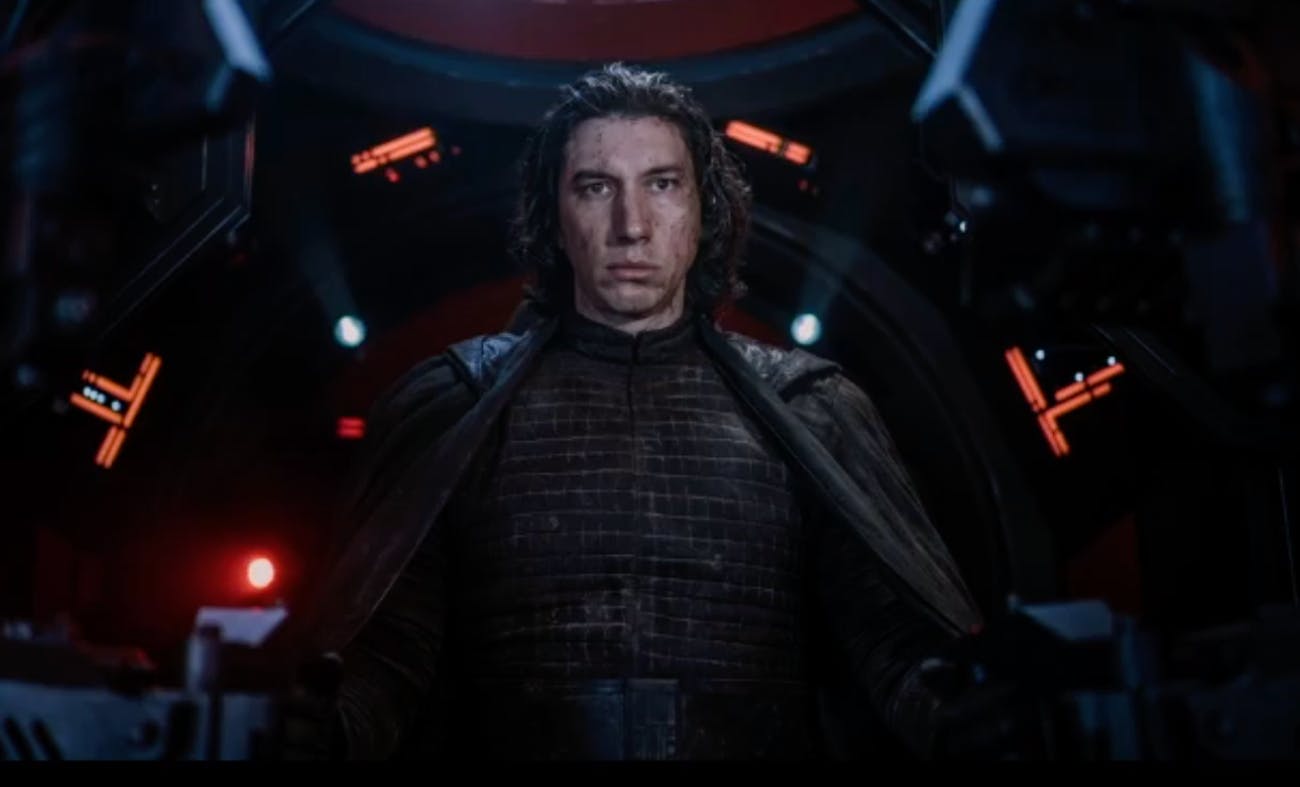 1300x787 Star Wars: Rise of Skywalker' Teases Emperor Palpatine, Kylo
