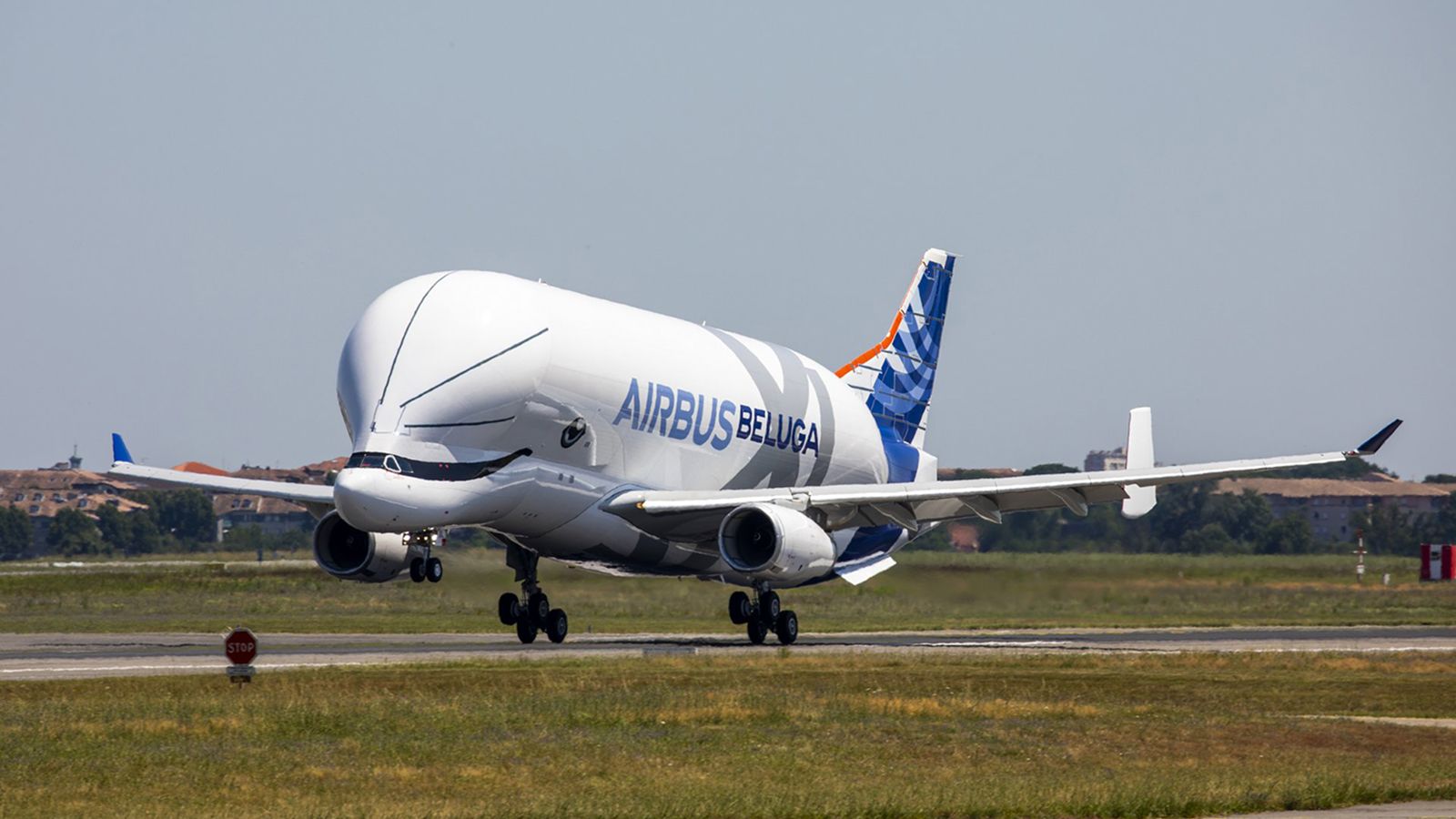1600x900 Airbus' Beluga XL aircraft completes