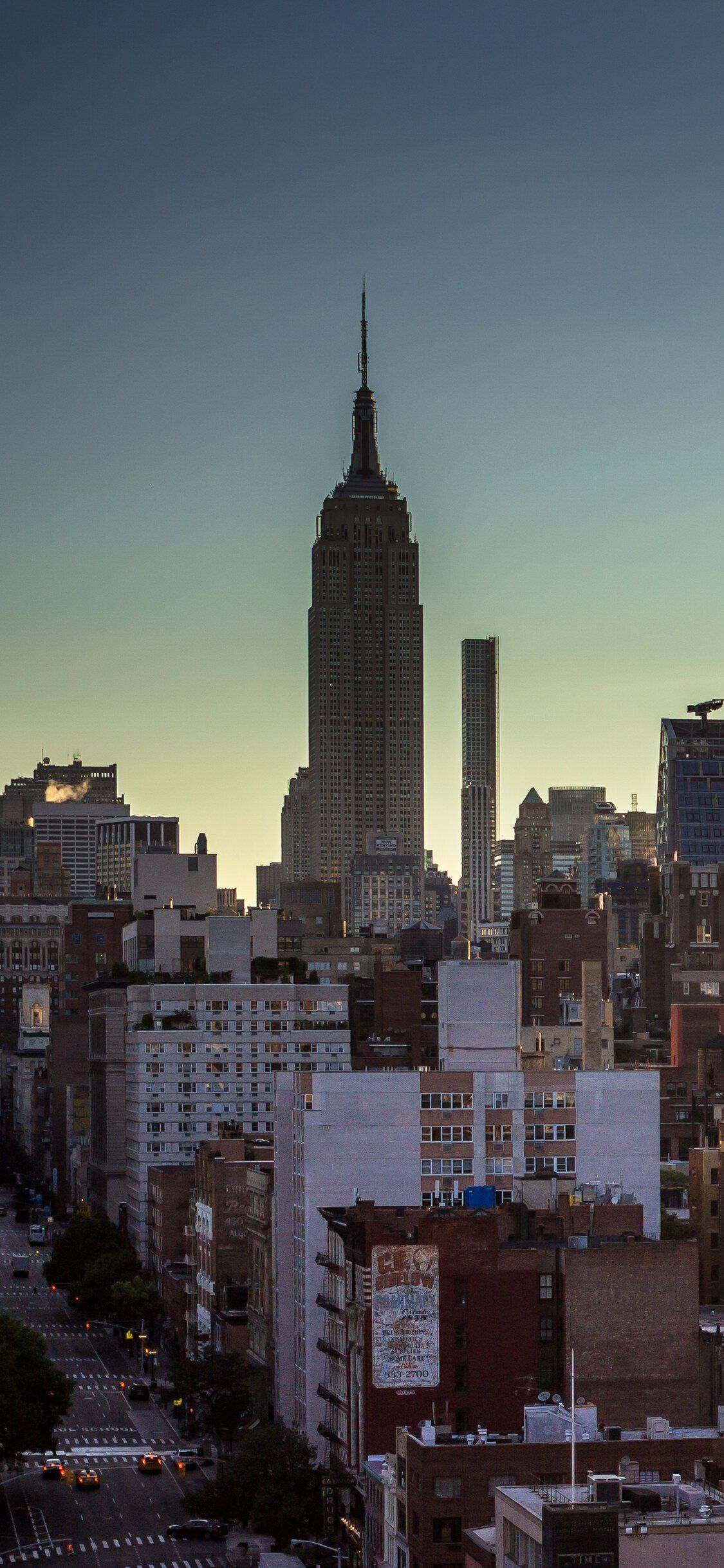 1125x2436 New York City