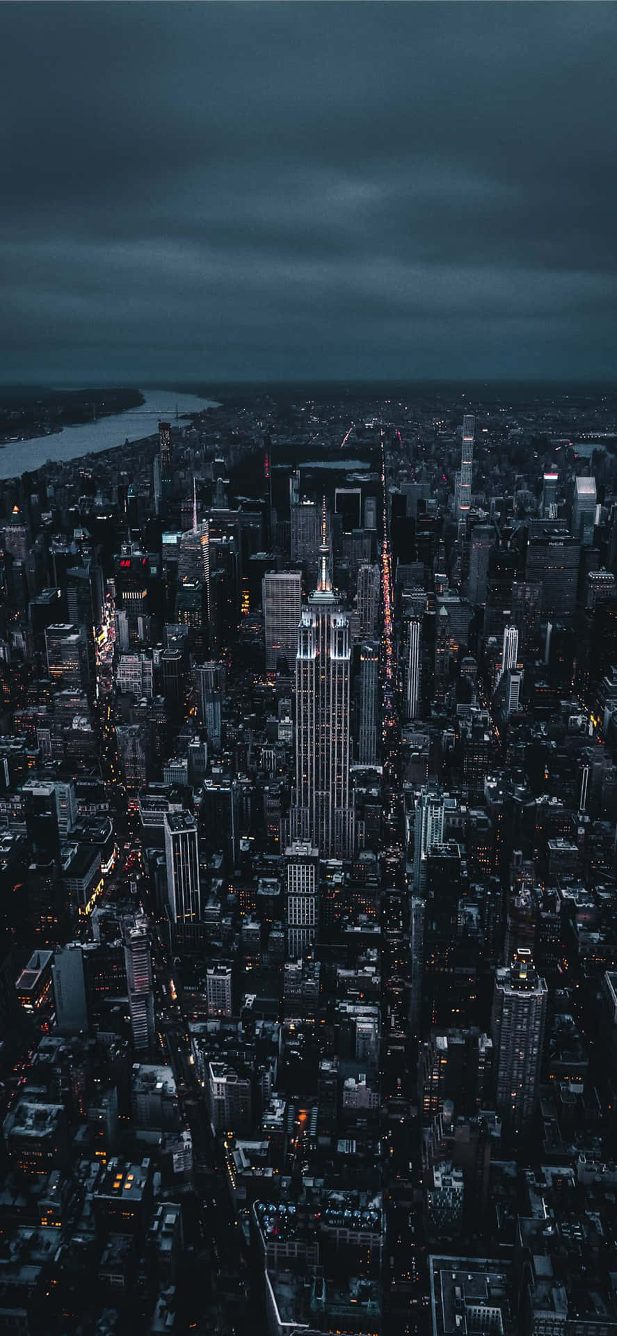 887x1920 iPhone Xs New York Background