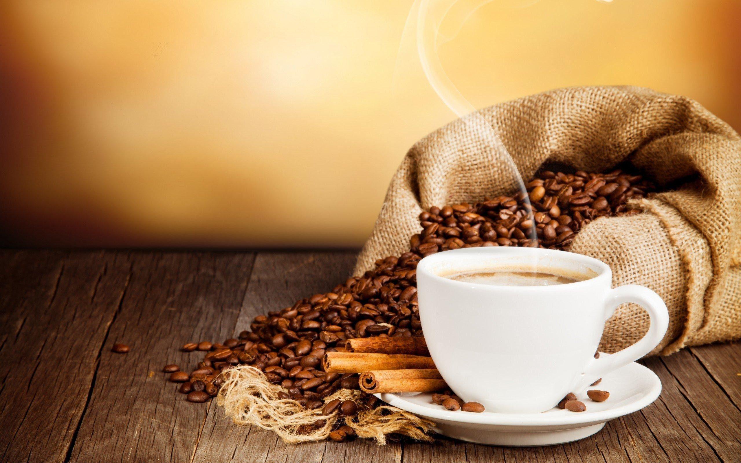 2560x1600 Coffee Cup Wallpaper