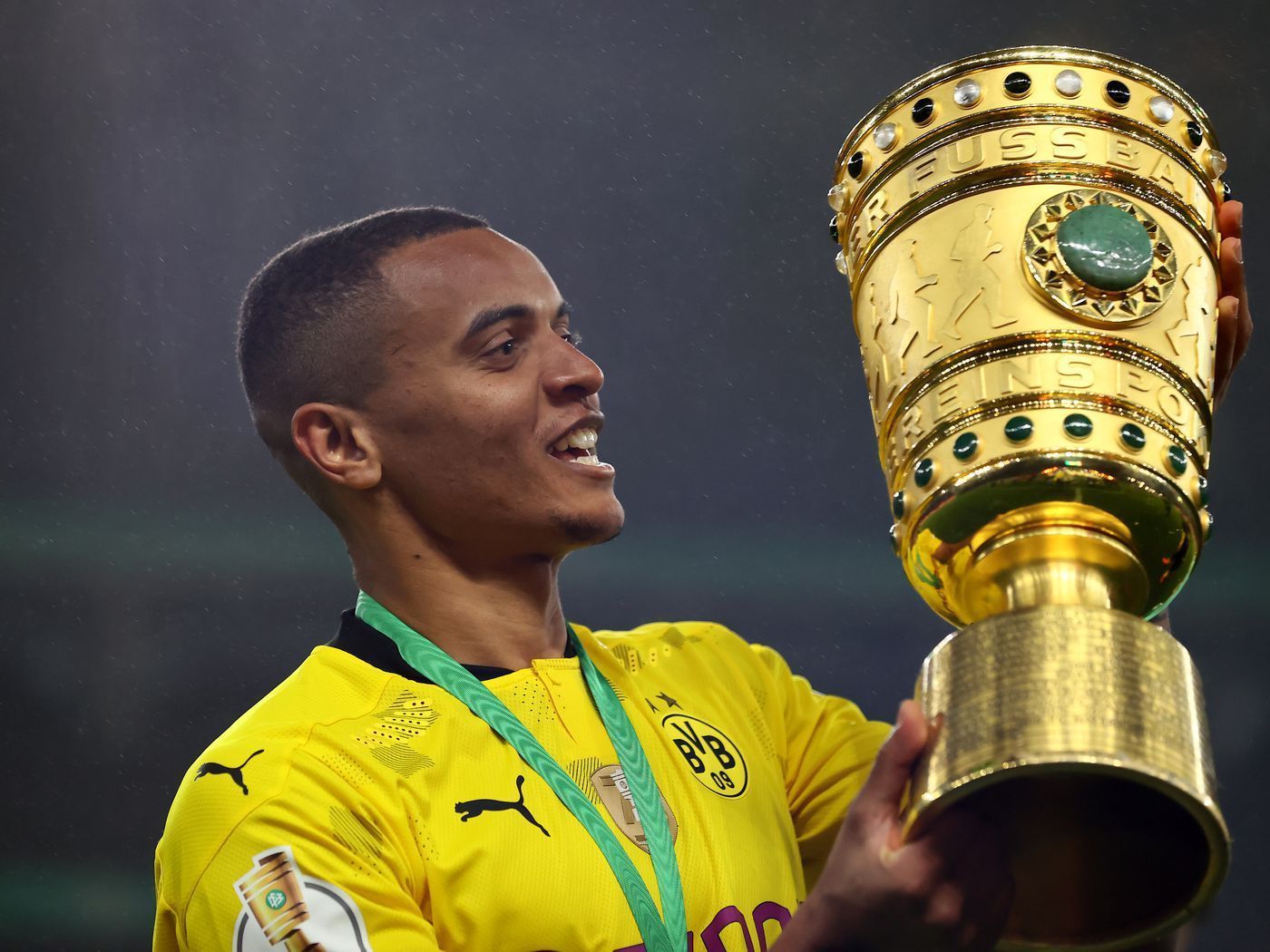 1400x1050 Manuel Akanji Took a Big Step Forward