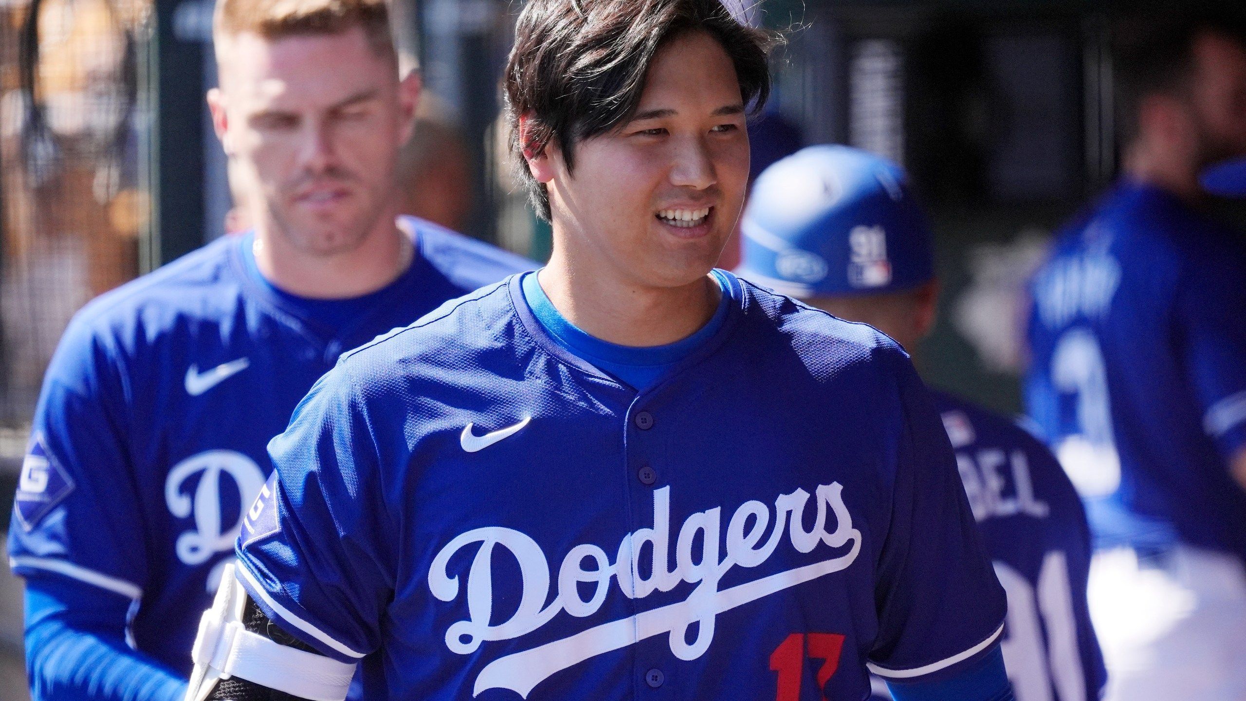 2560x1440 Shohei Ohtani shares a photo of his new